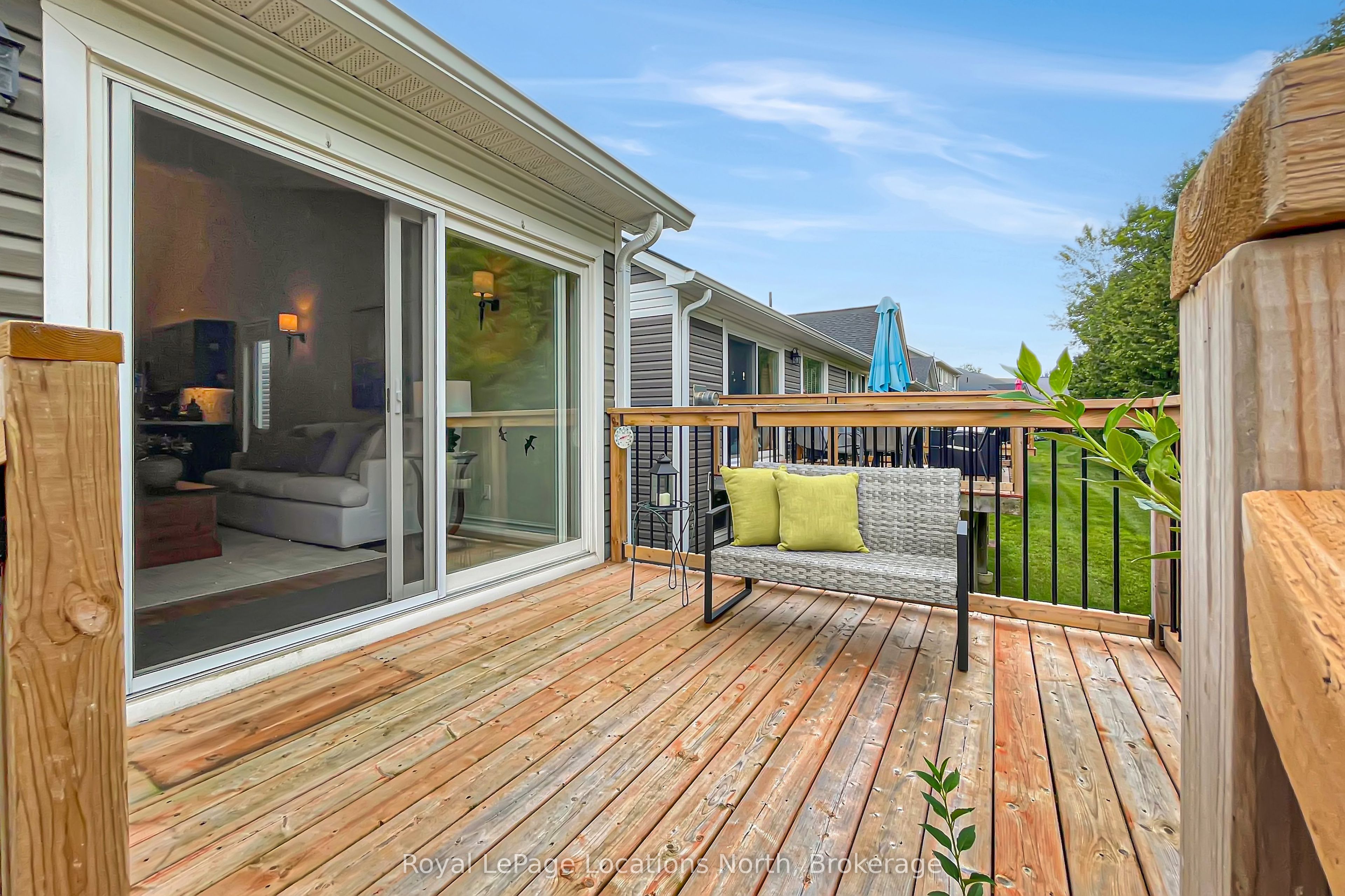 25 Green Briar Drive Property Photo 11
