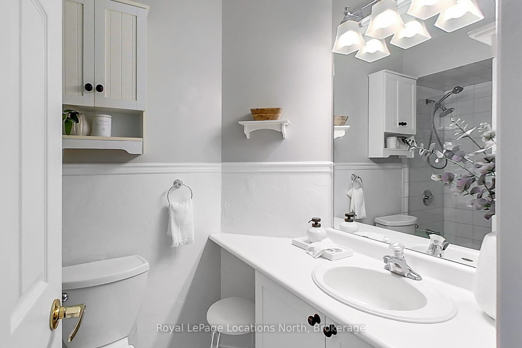 25 Green Briar Drive Property Photo 17