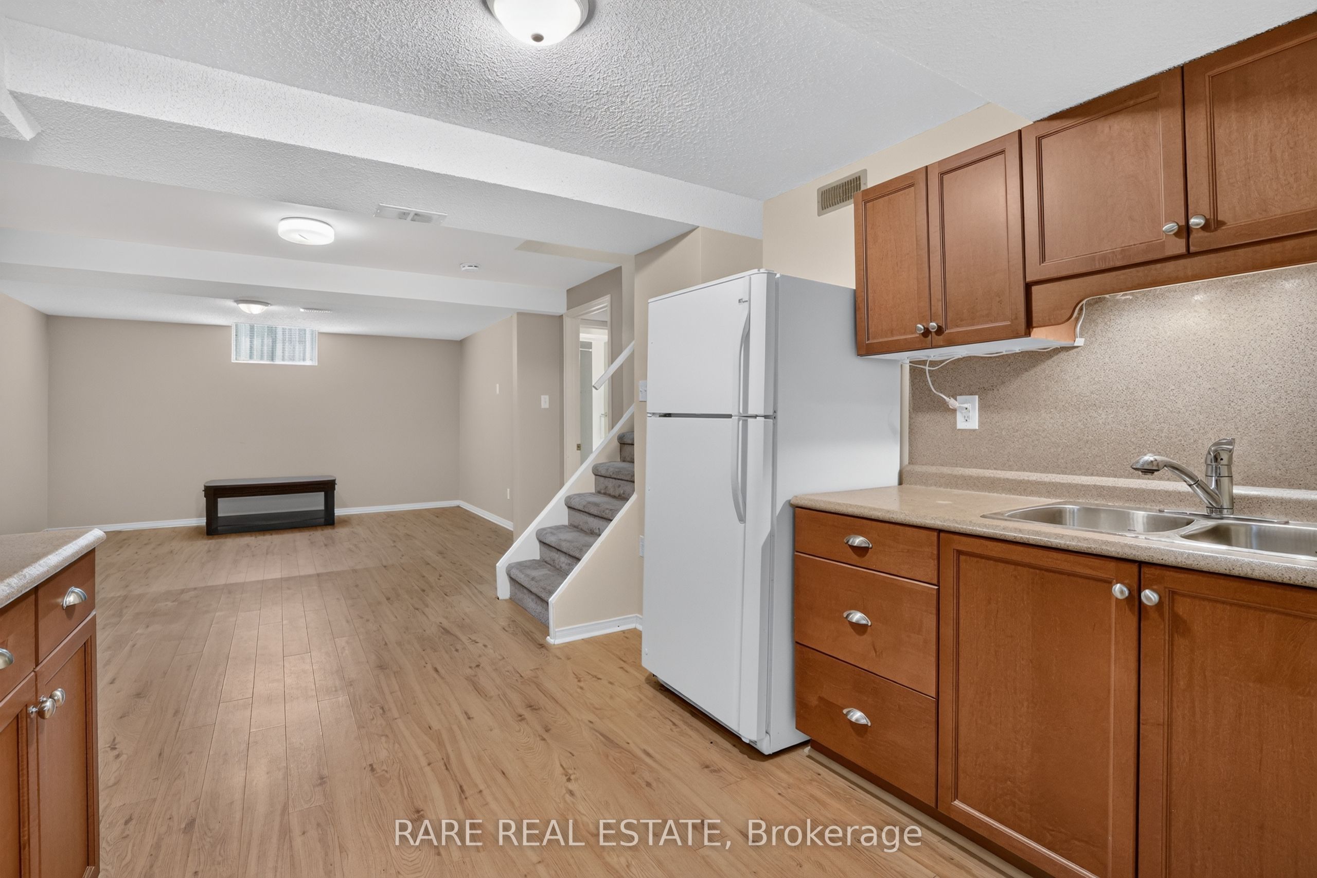7 Longman Drive Property Photo 24
