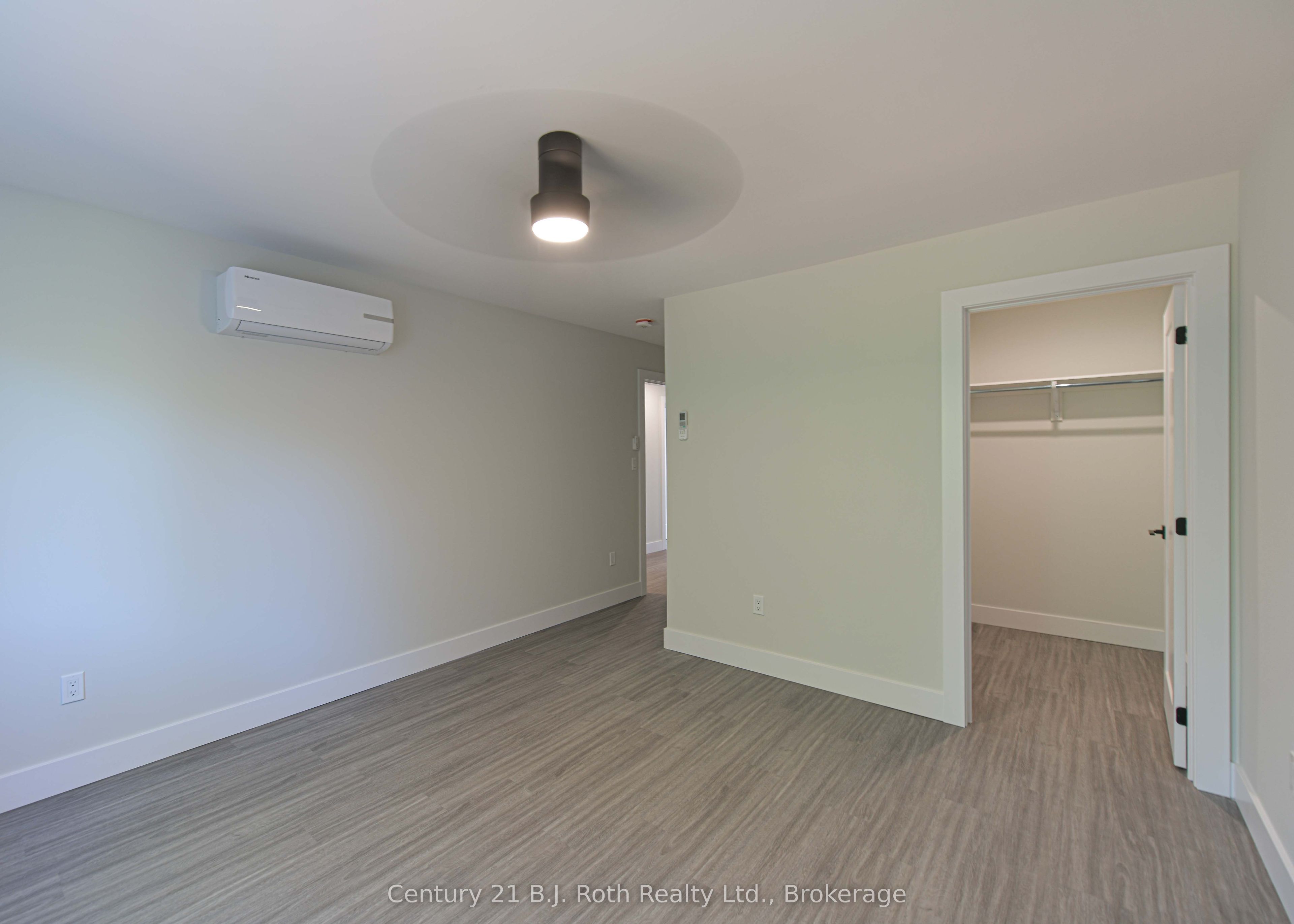165 Barrie Road 1 (main) Property Photo 19