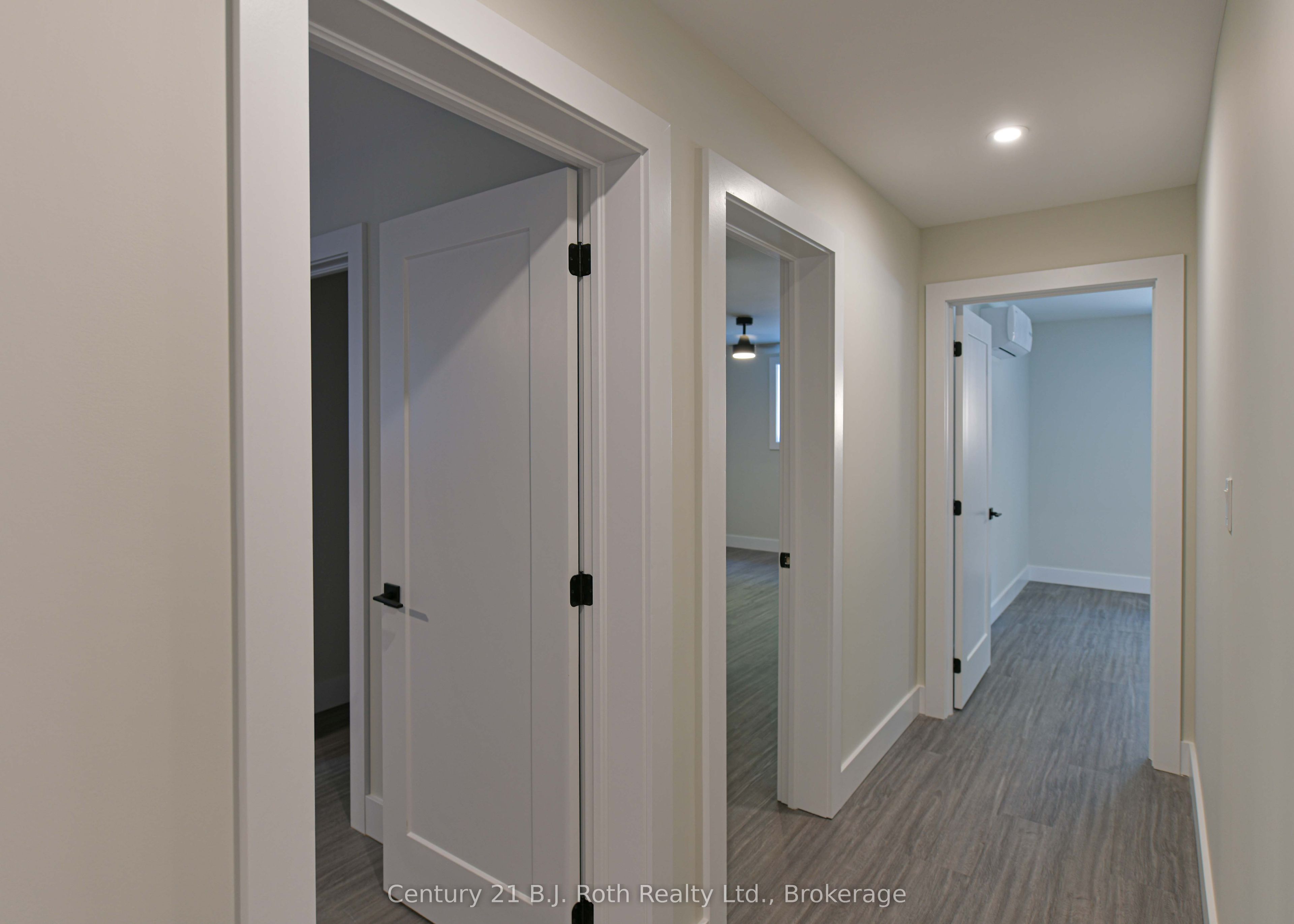 165 Barrie Road 3 (lower) Property Photo 21