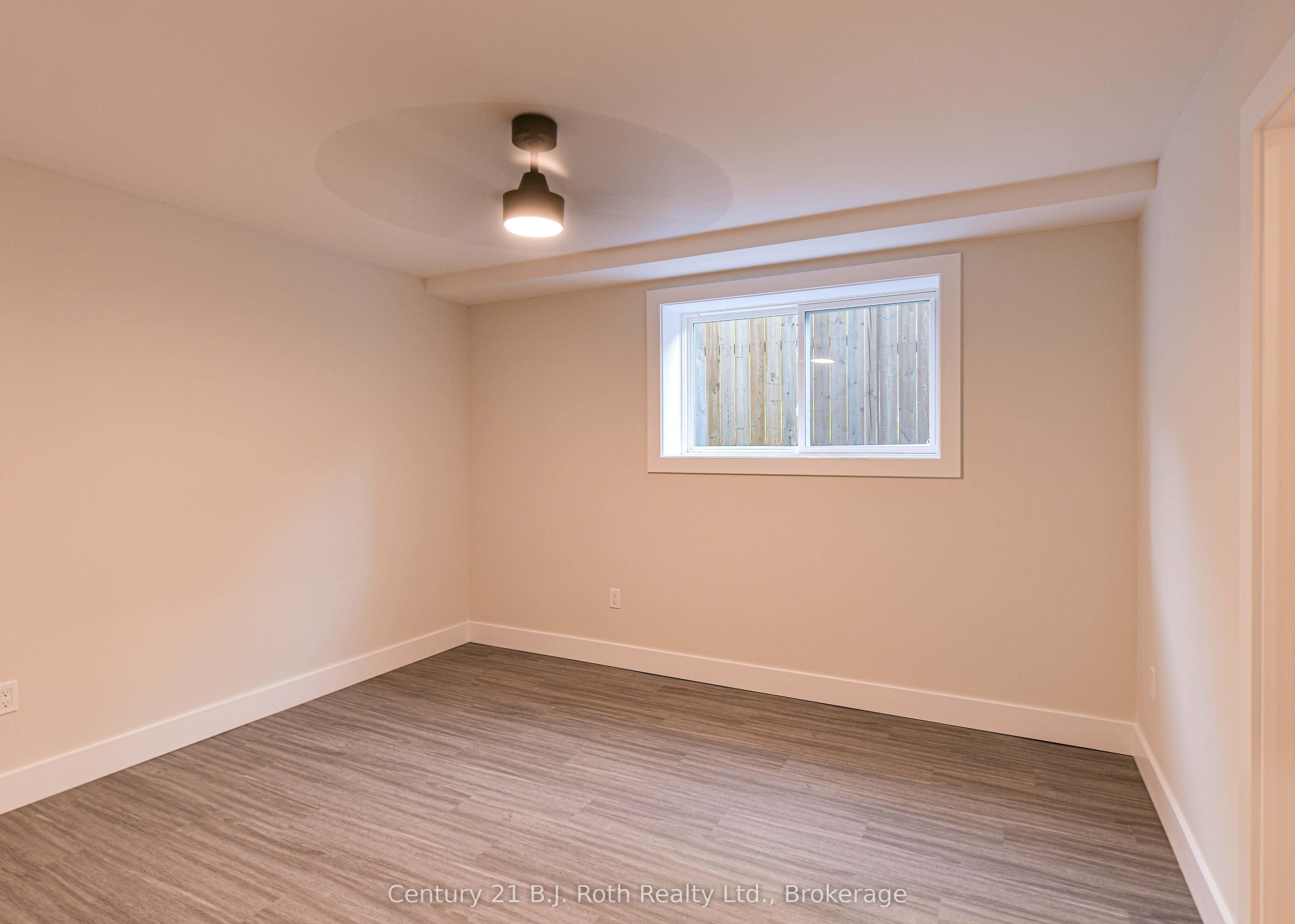 165 Barrie Road 3 (lower) Property Photo 22