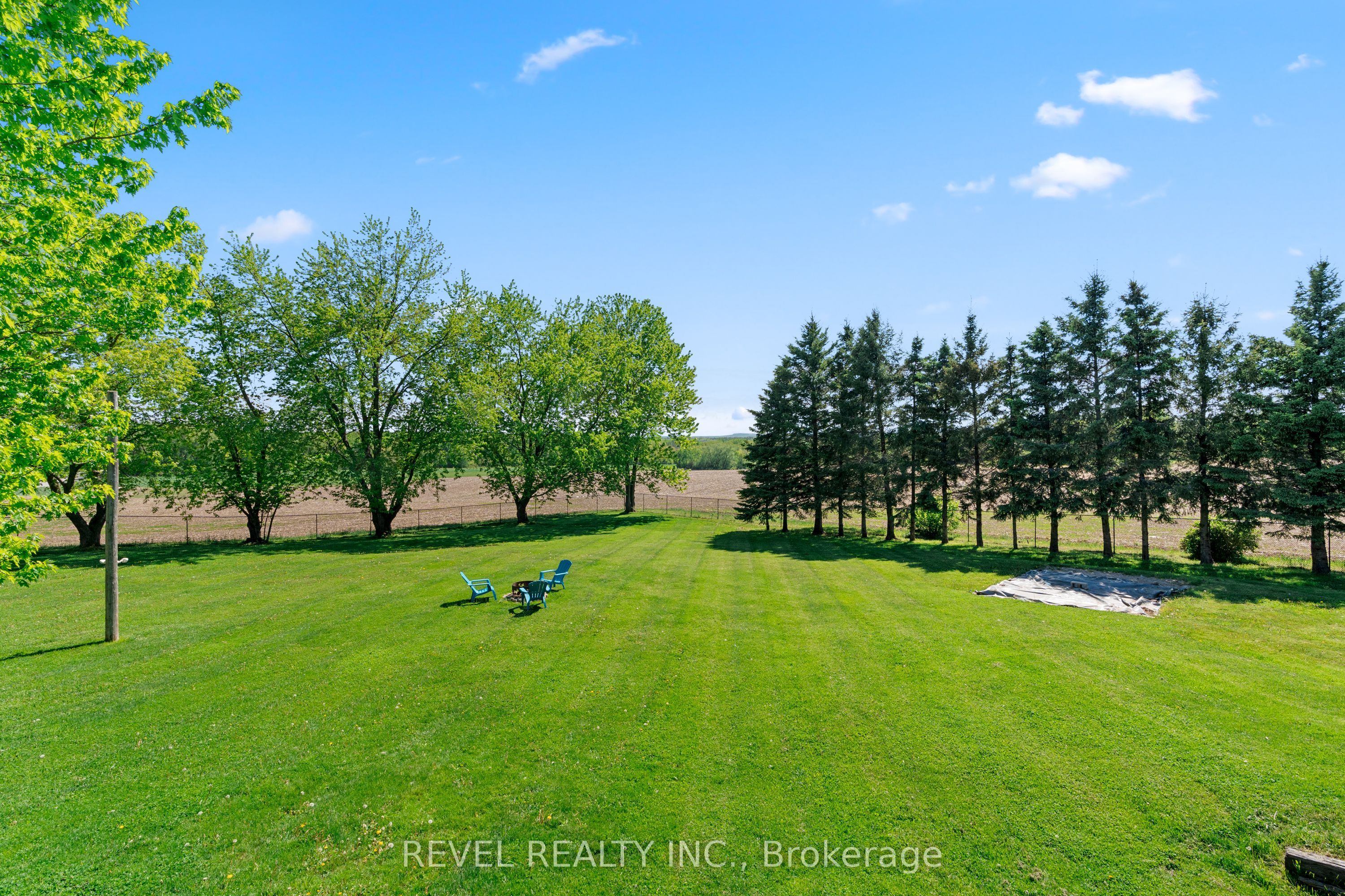 6537 9 County Road Property Photo 29