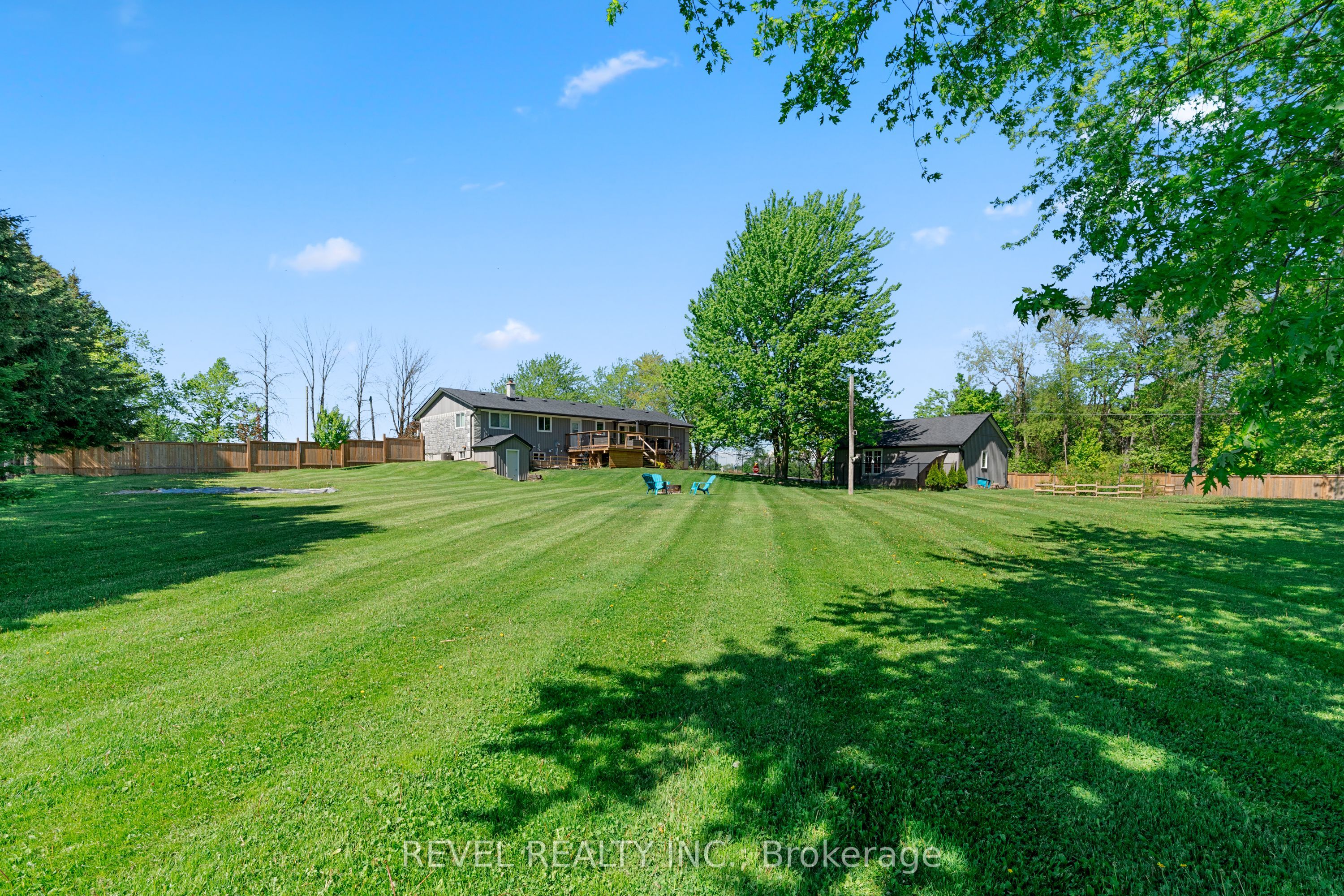 6537 9 County Road Property Photo 32