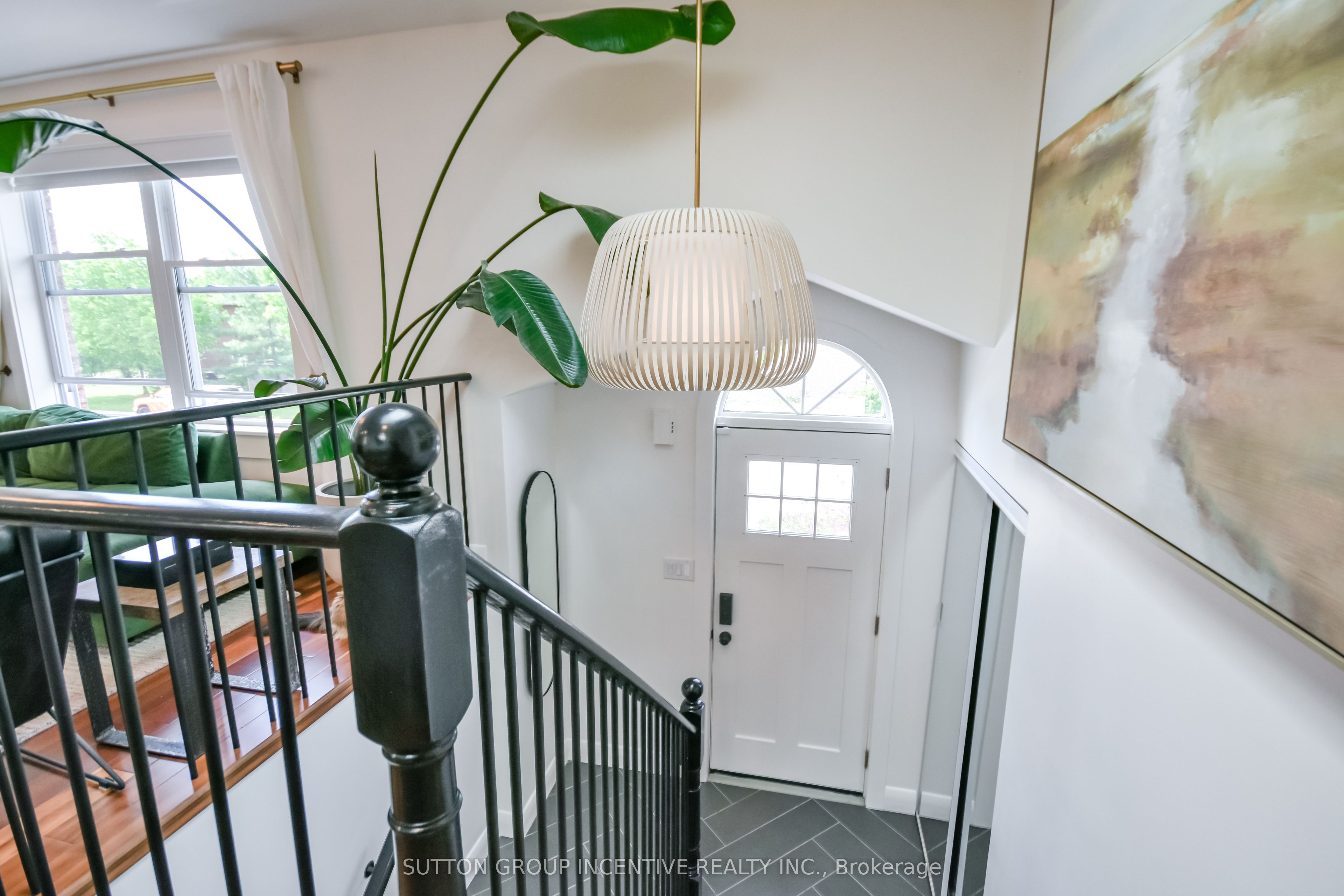 2 Hewitt Place Property Photo 6