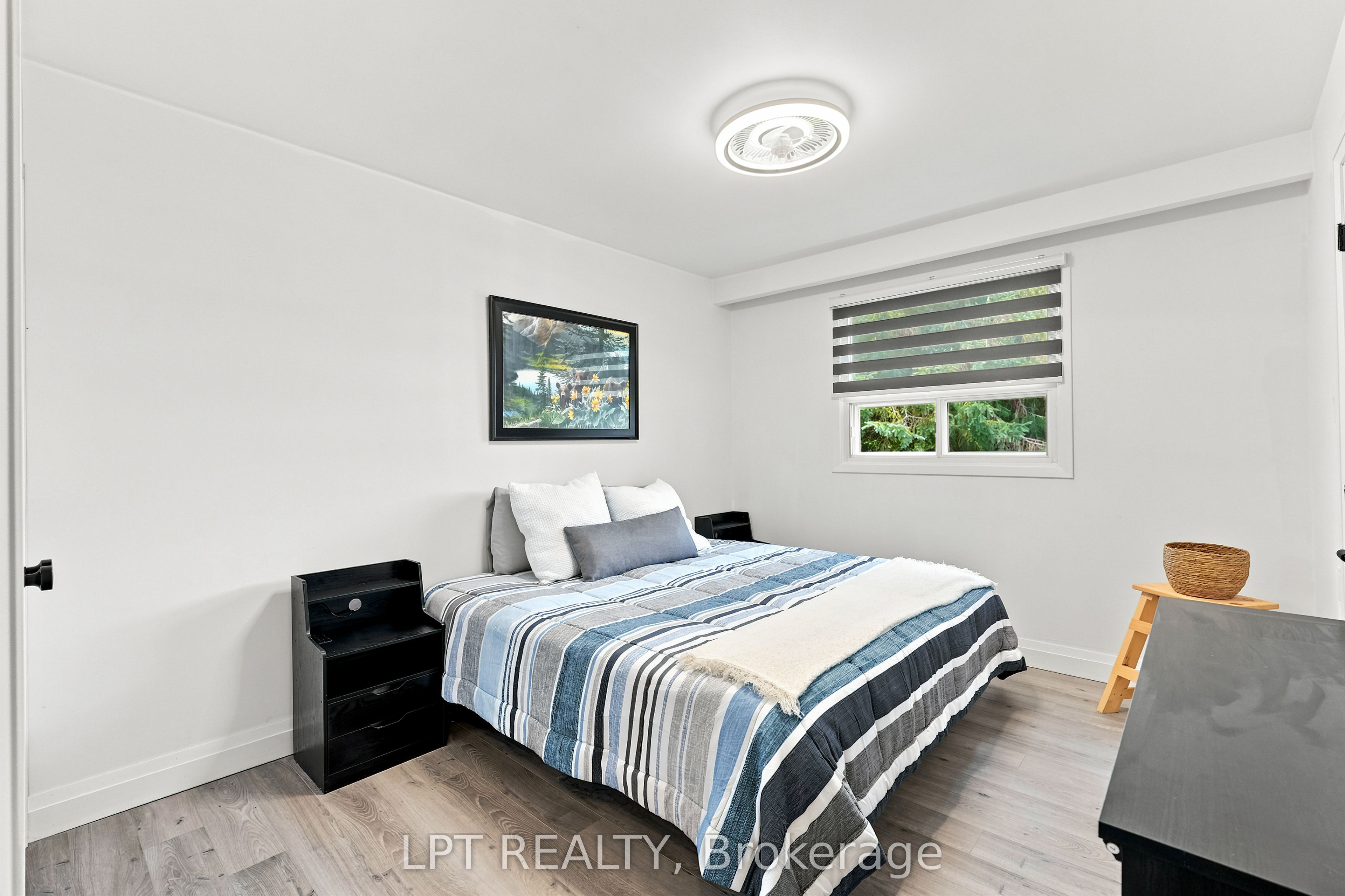 2628 Westshore Crescent Property Photo 21