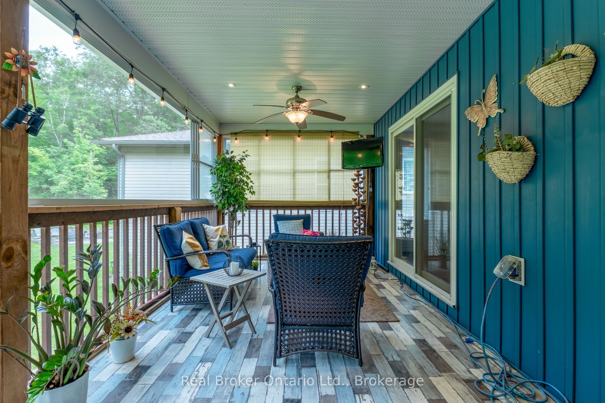 204 Golf Course Road Property Photo 14