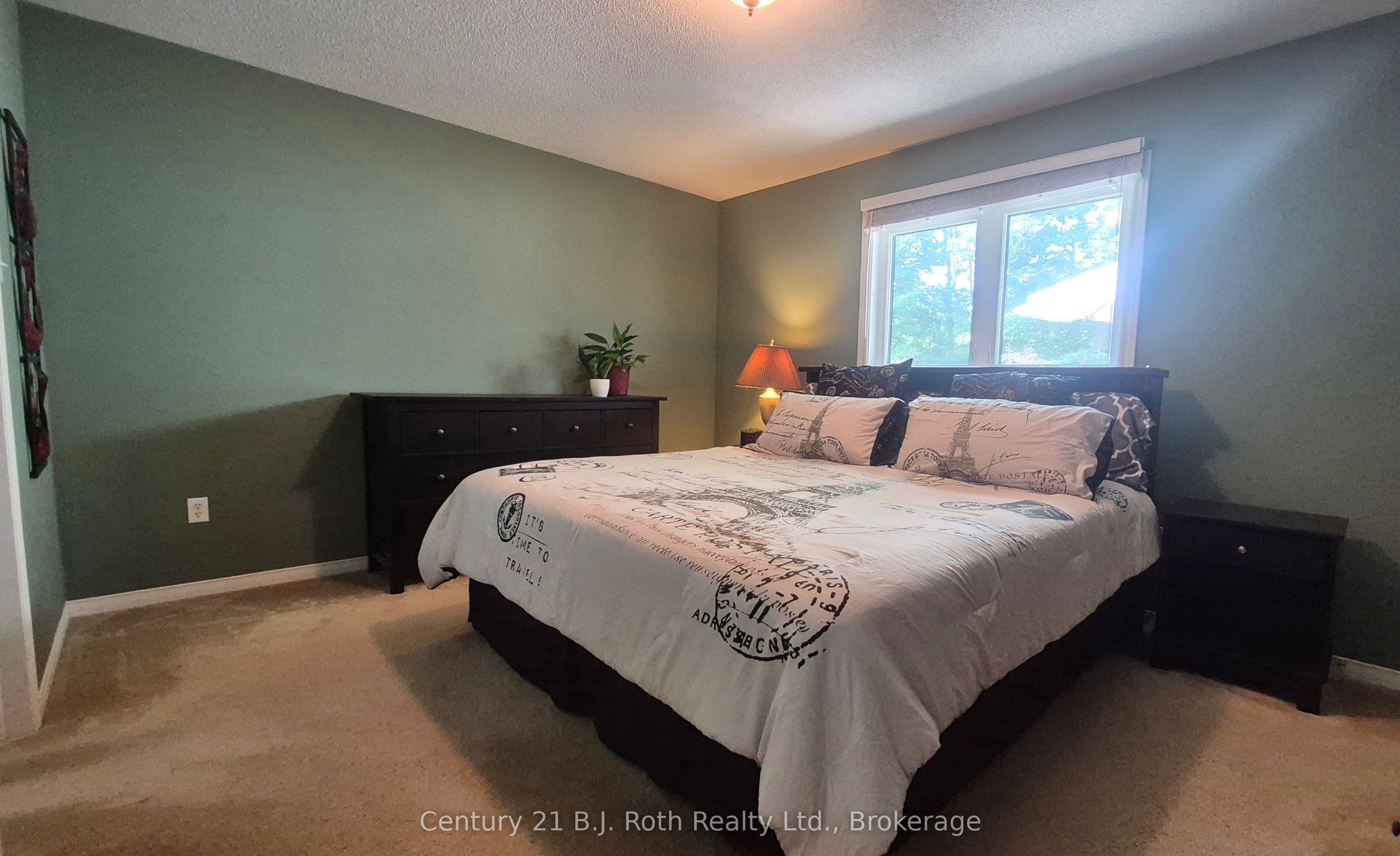 116 Dyer Drive Property Photo 11