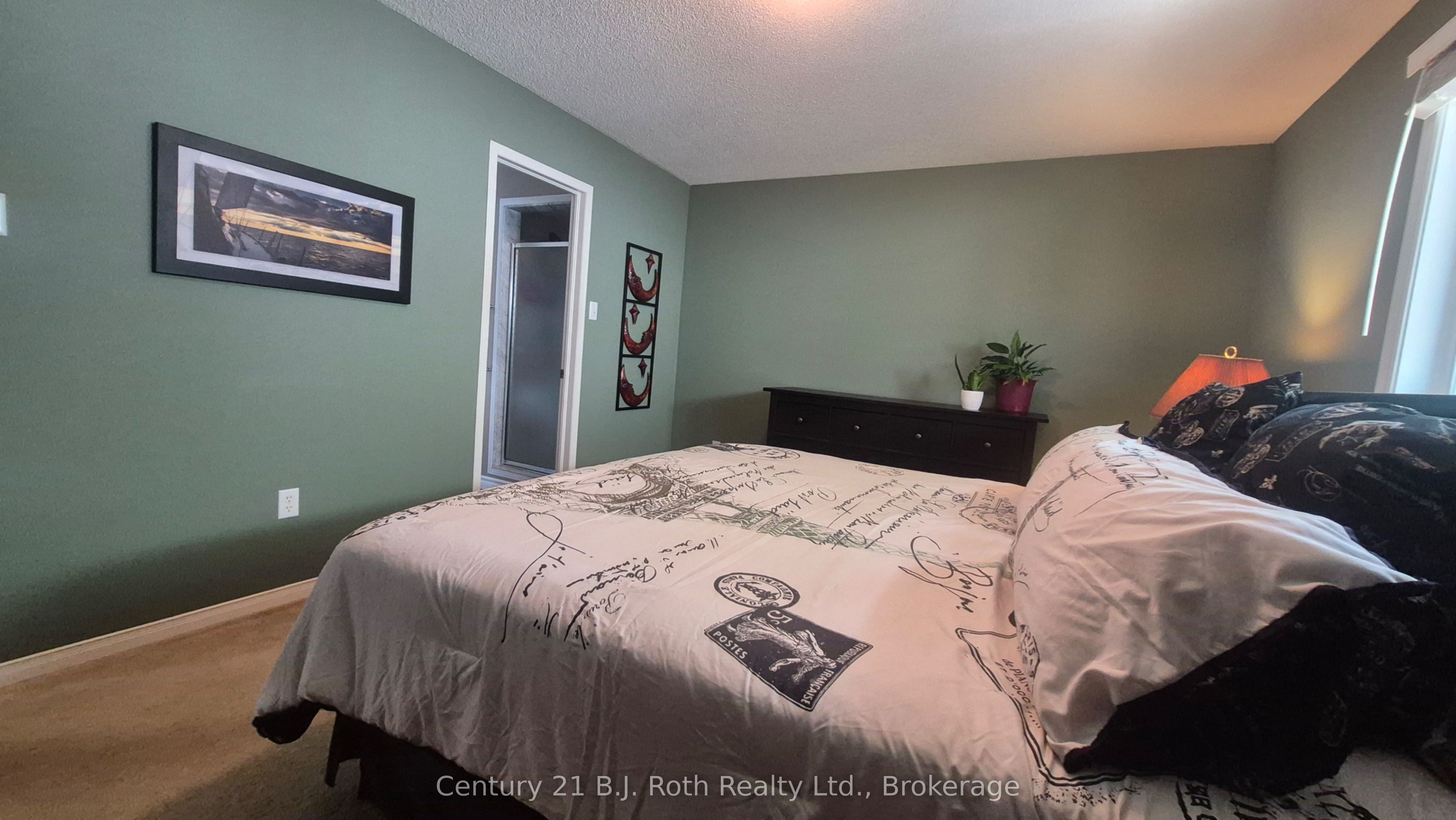 116 Dyer Drive Property Photo 12