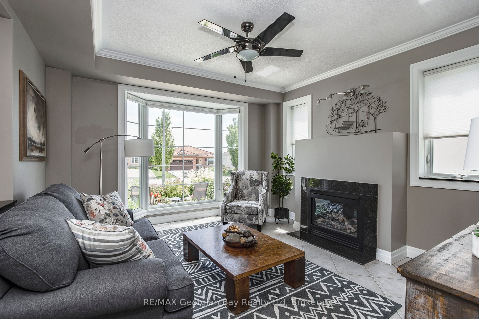 422 Aberdeen Boulevard Property Photo 28