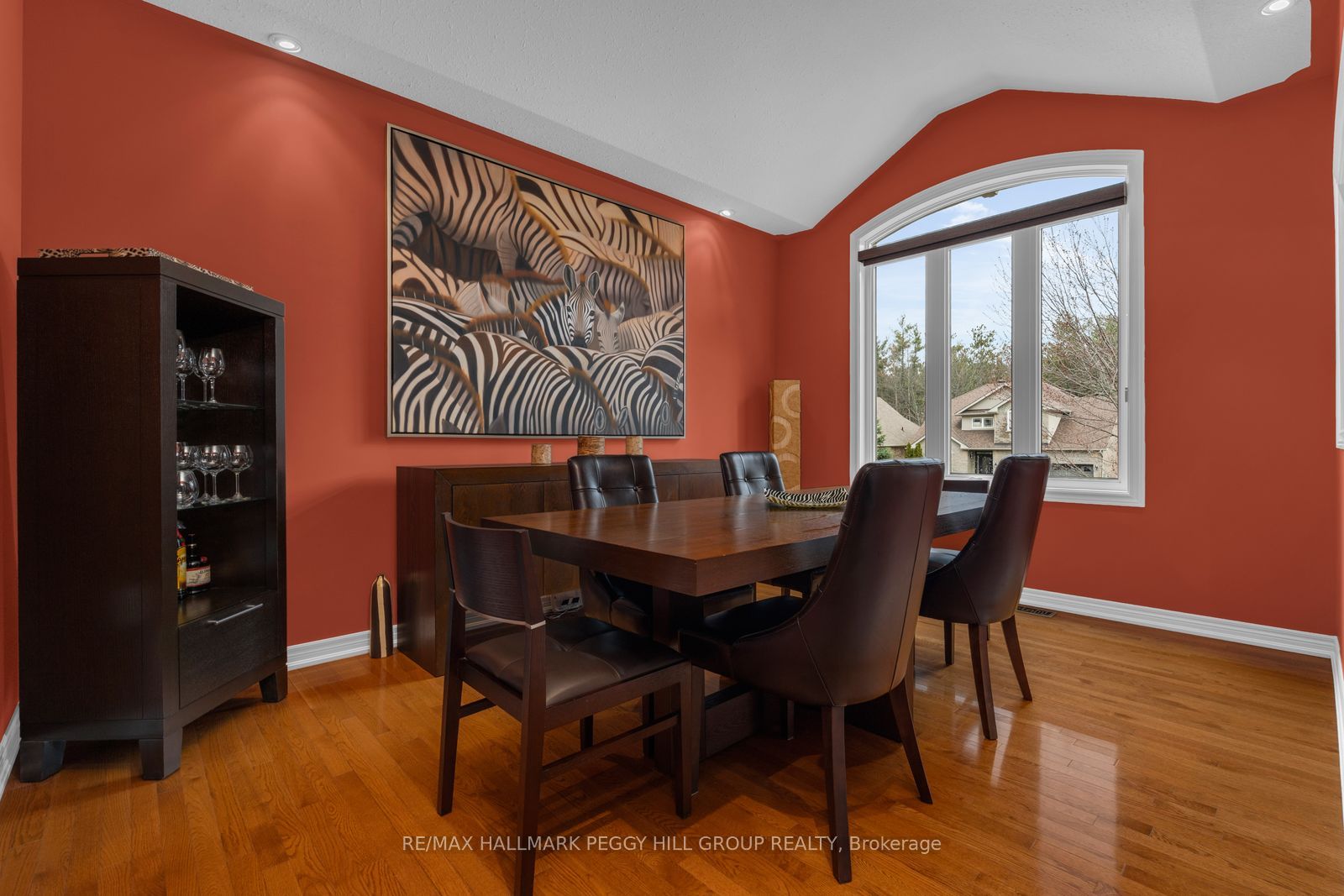99 Cumming Drive Property Photo 6