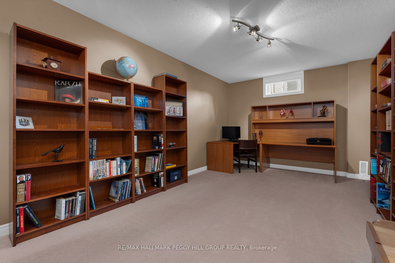 99 Cumming Drive Property Photo 14