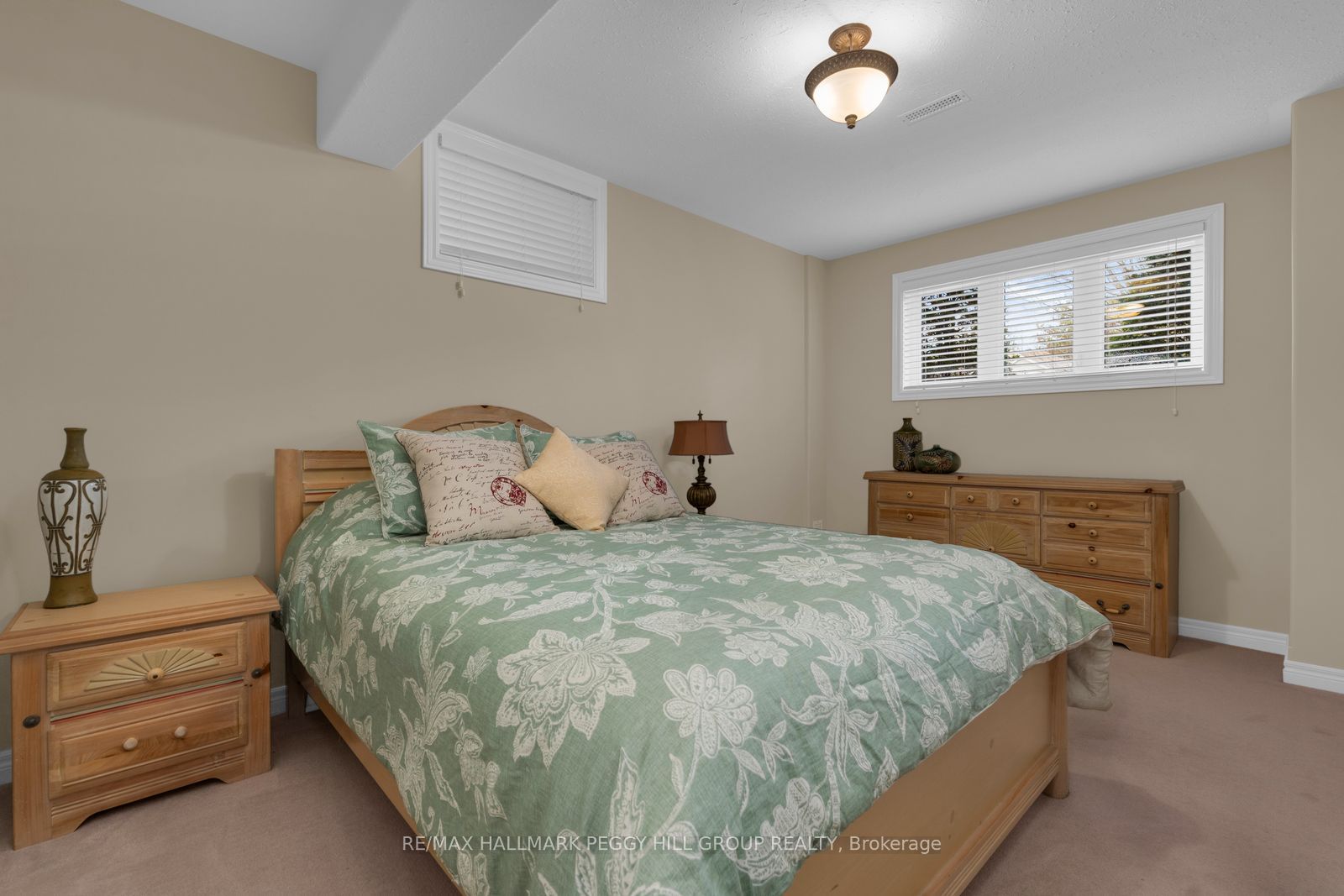 99 Cumming Drive Property Photo 15