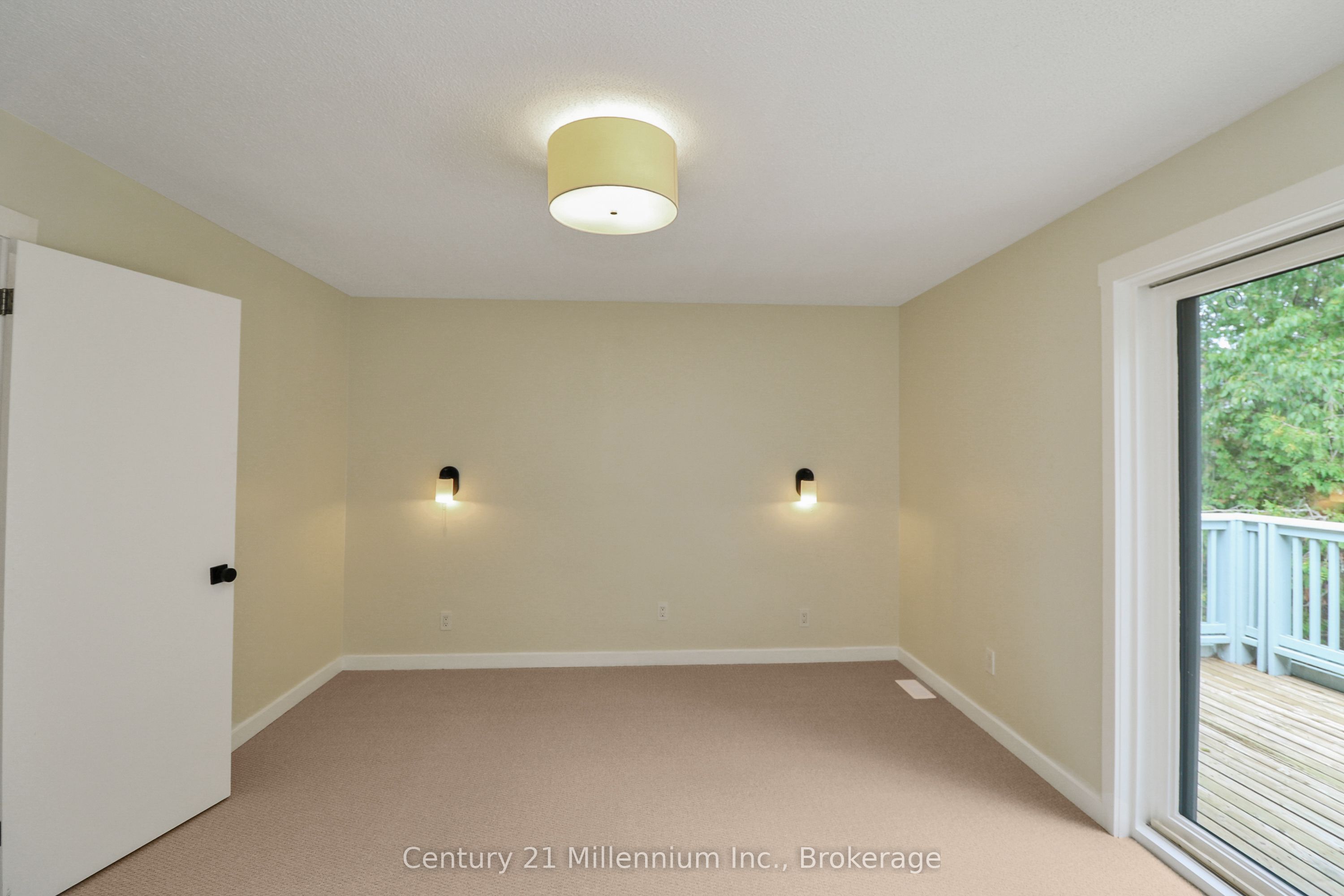 127 Fairway Crescent 28 Property Photo 10