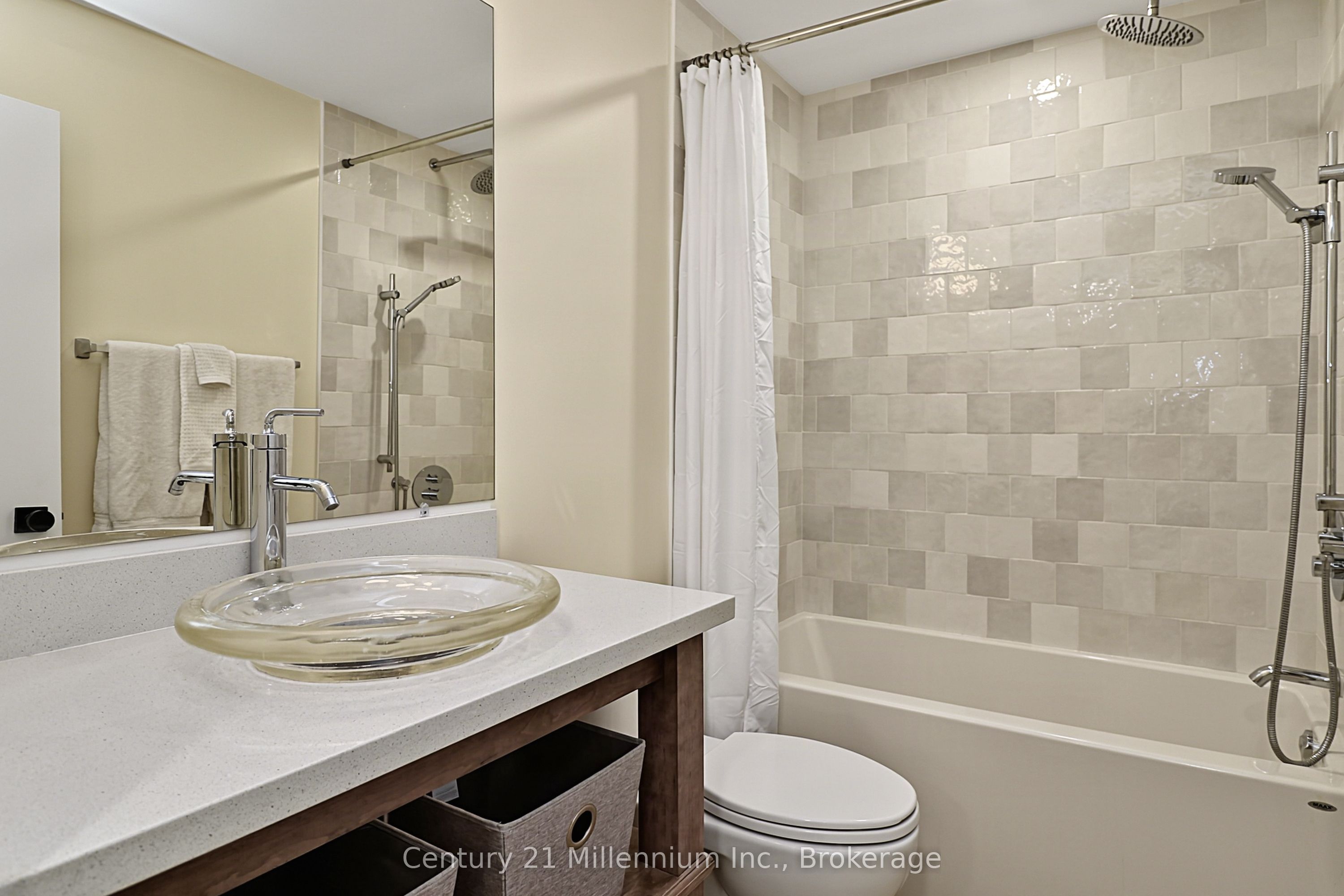 127 Fairway Crescent 28 Property Photo 15