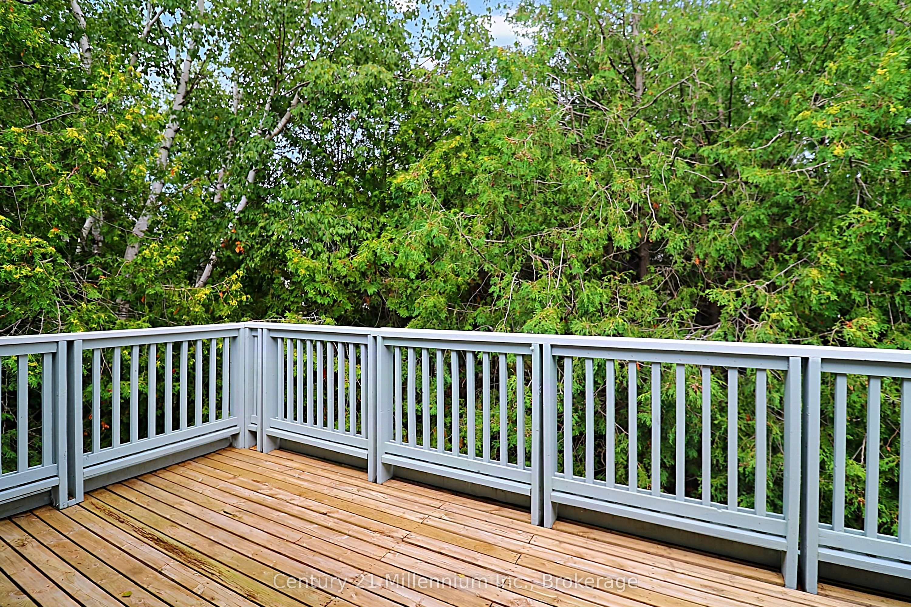 127 Fairway Crescent 28 Property Photo 18