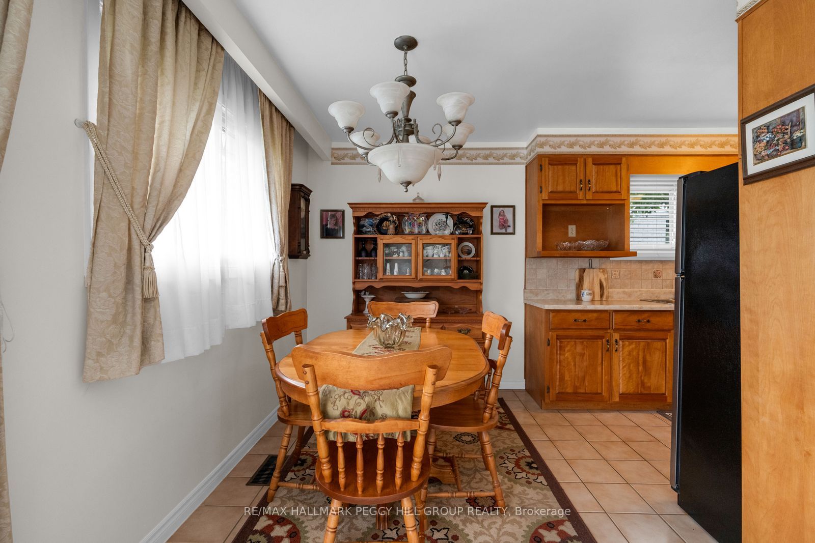 208 Garson Street Property Photo 4