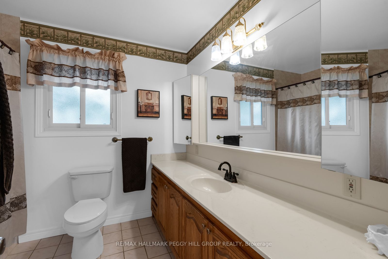 208 Garson Street Property Photo 10