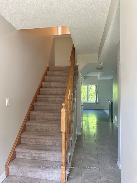 32 Arcadia Road Property Photo 2