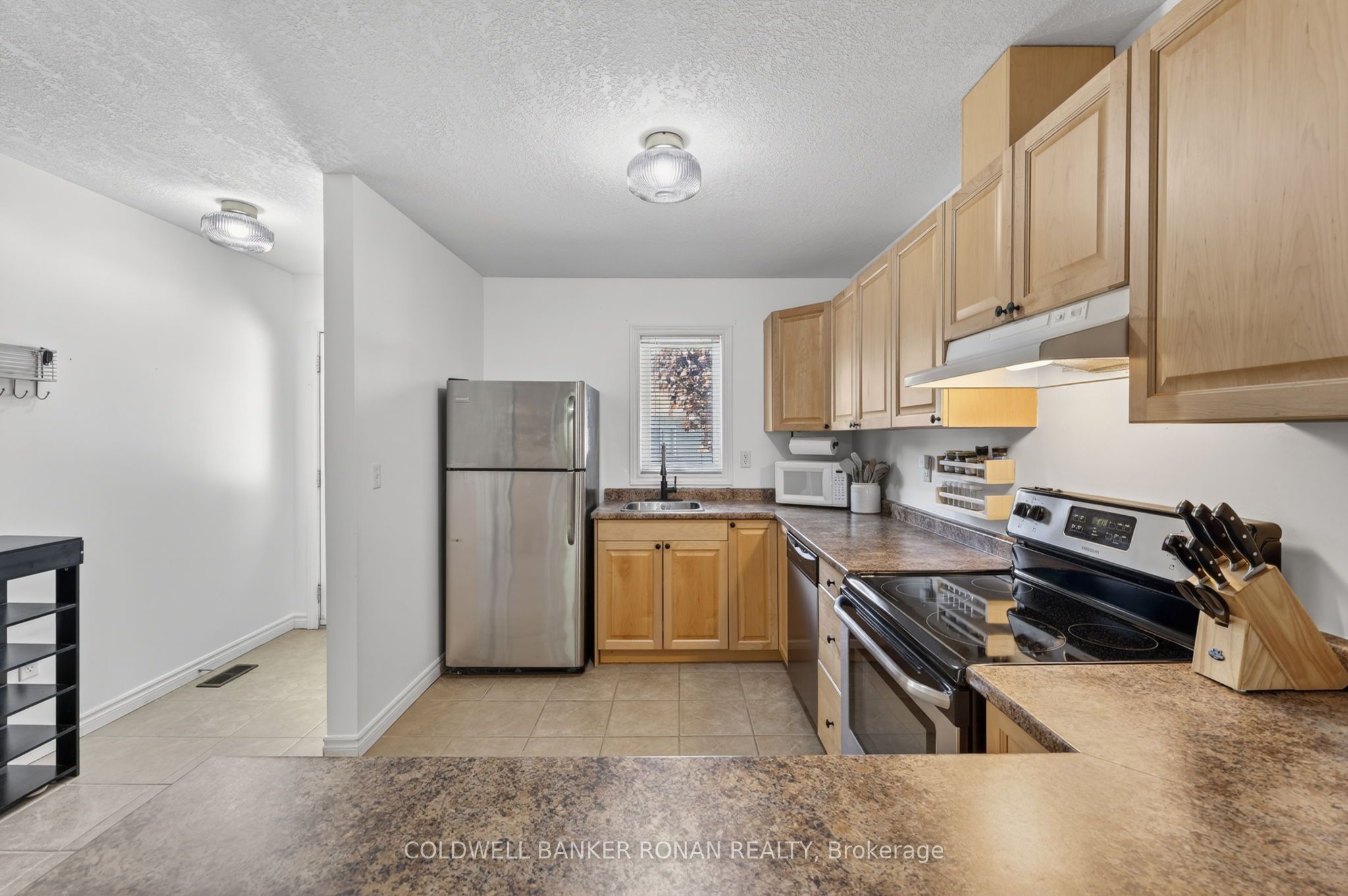 505 Thomas Street Property Photo 7