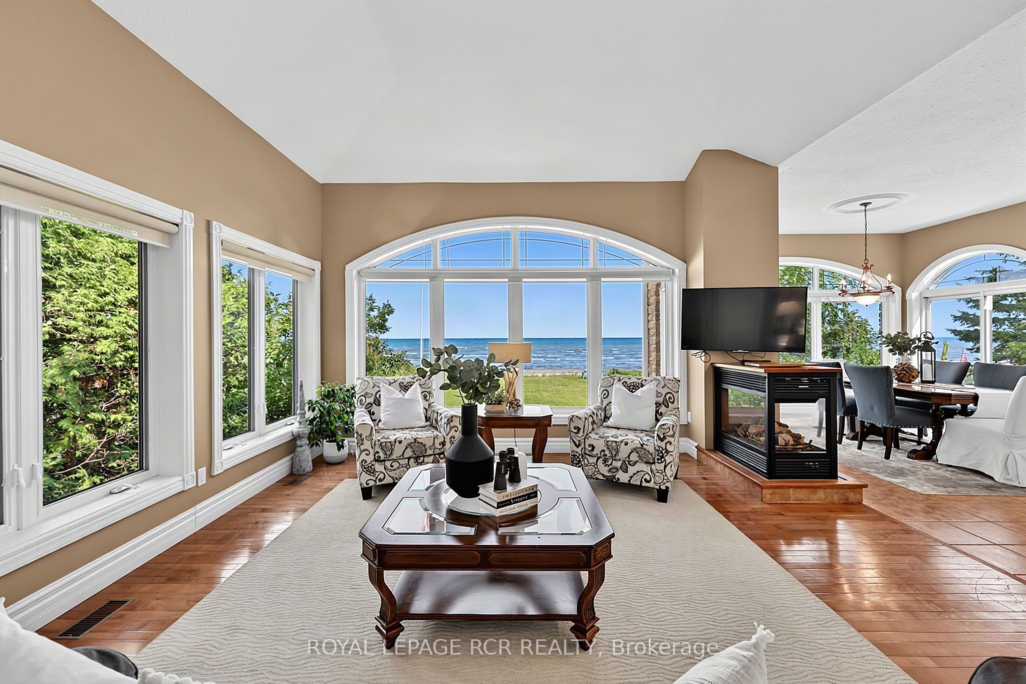 1068 Shore Lane Property Photo 9