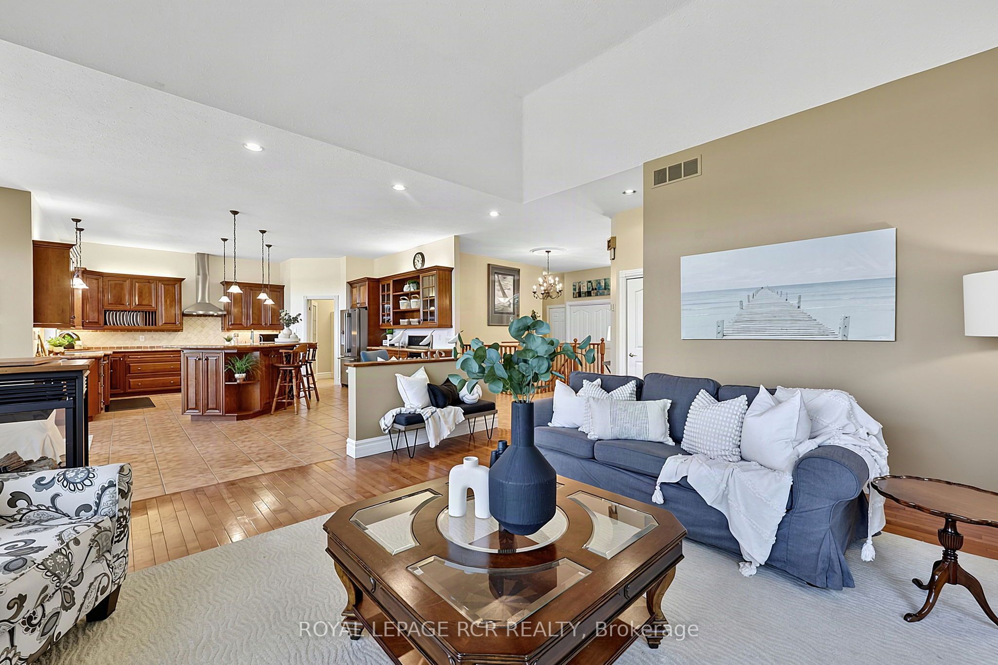 1068 Shore Lane Property Photo 11