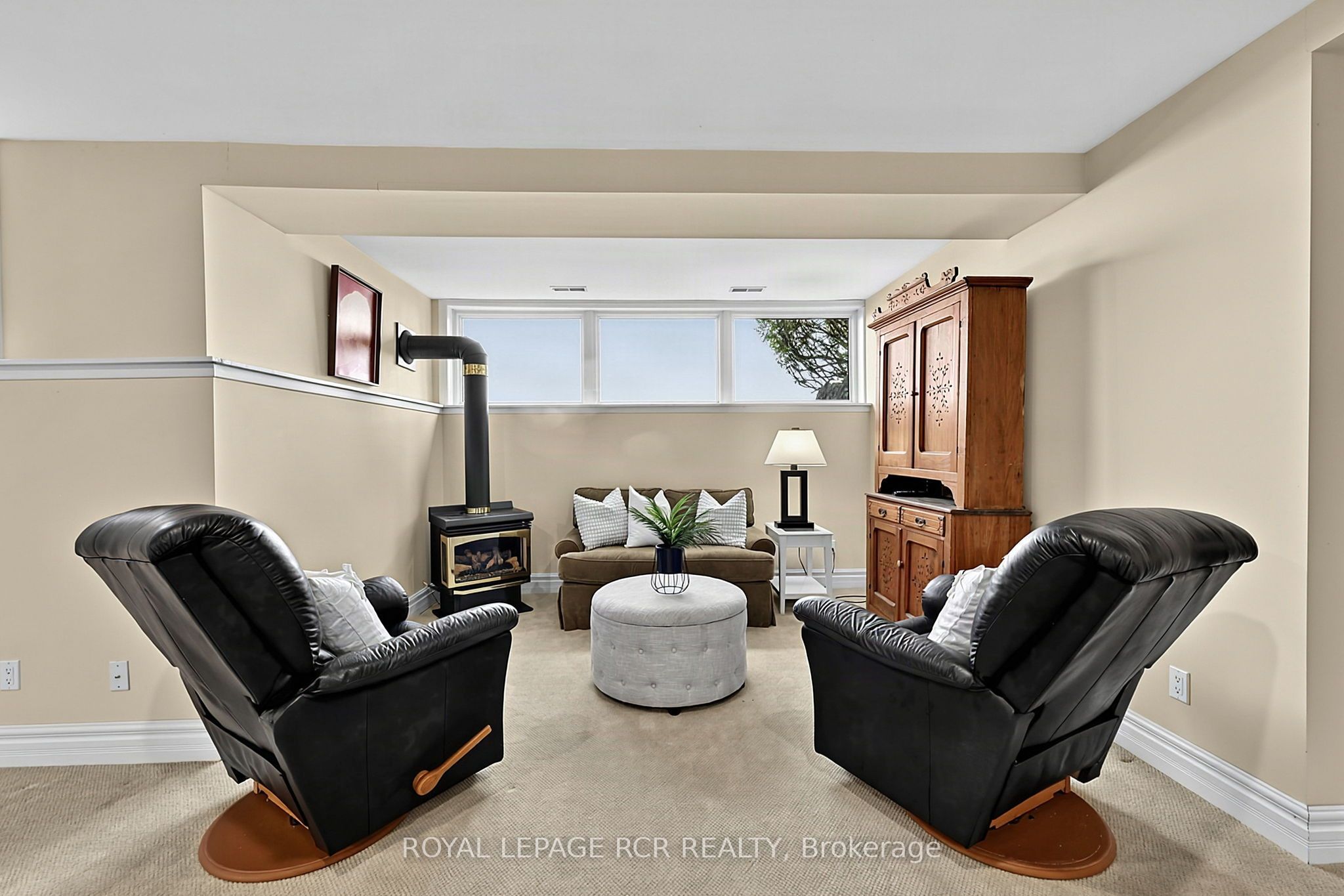 1068 Shore Lane Property Photo 28