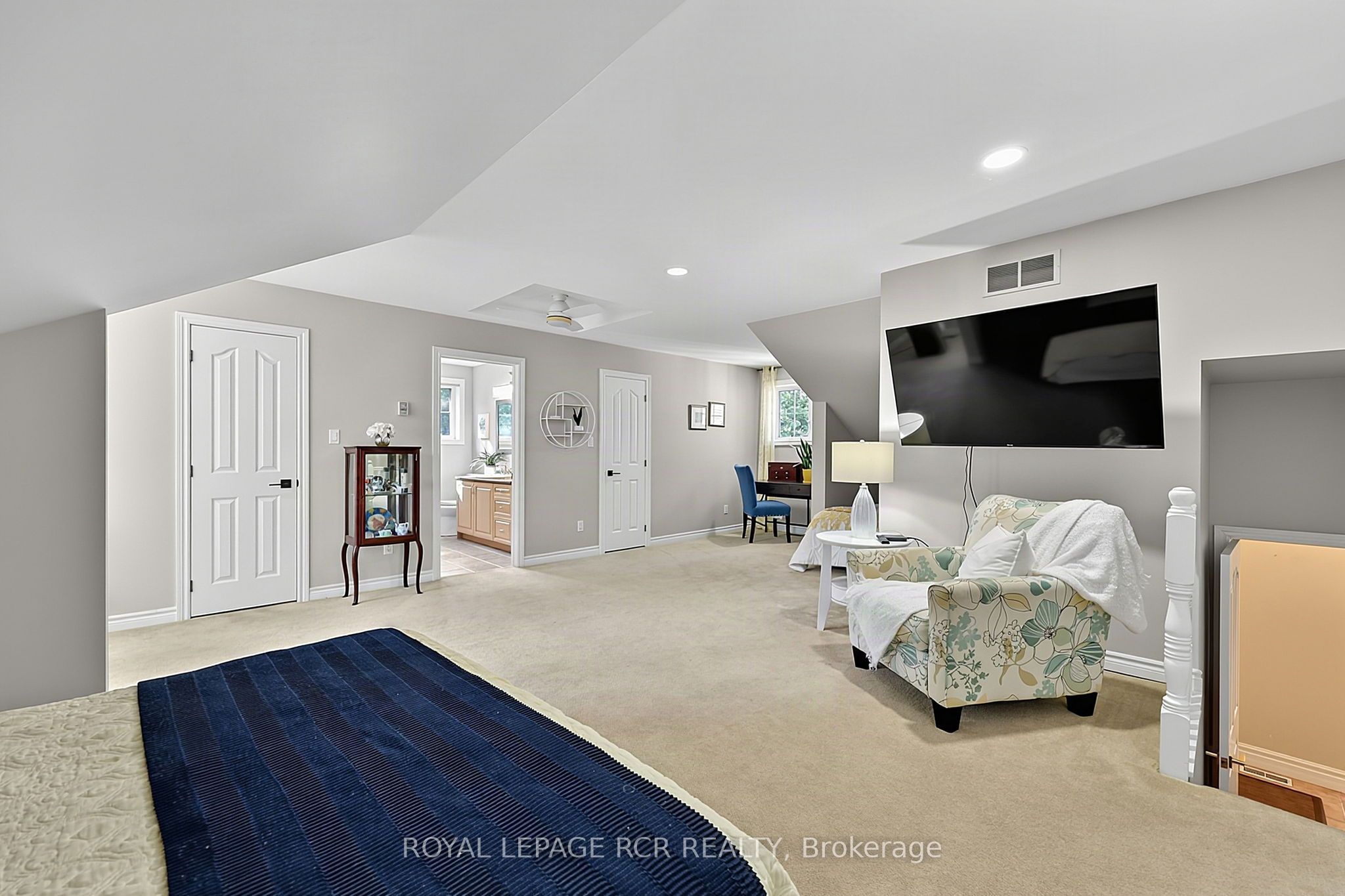 1068 Shore Lane Property Photo 36