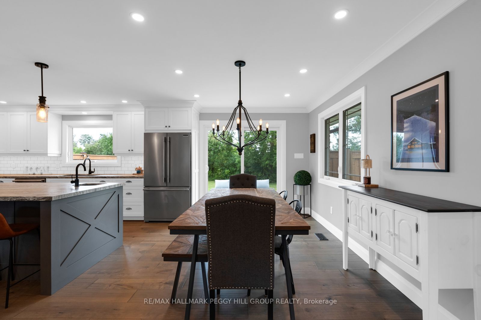 1053 Gill Road Property Photo 6