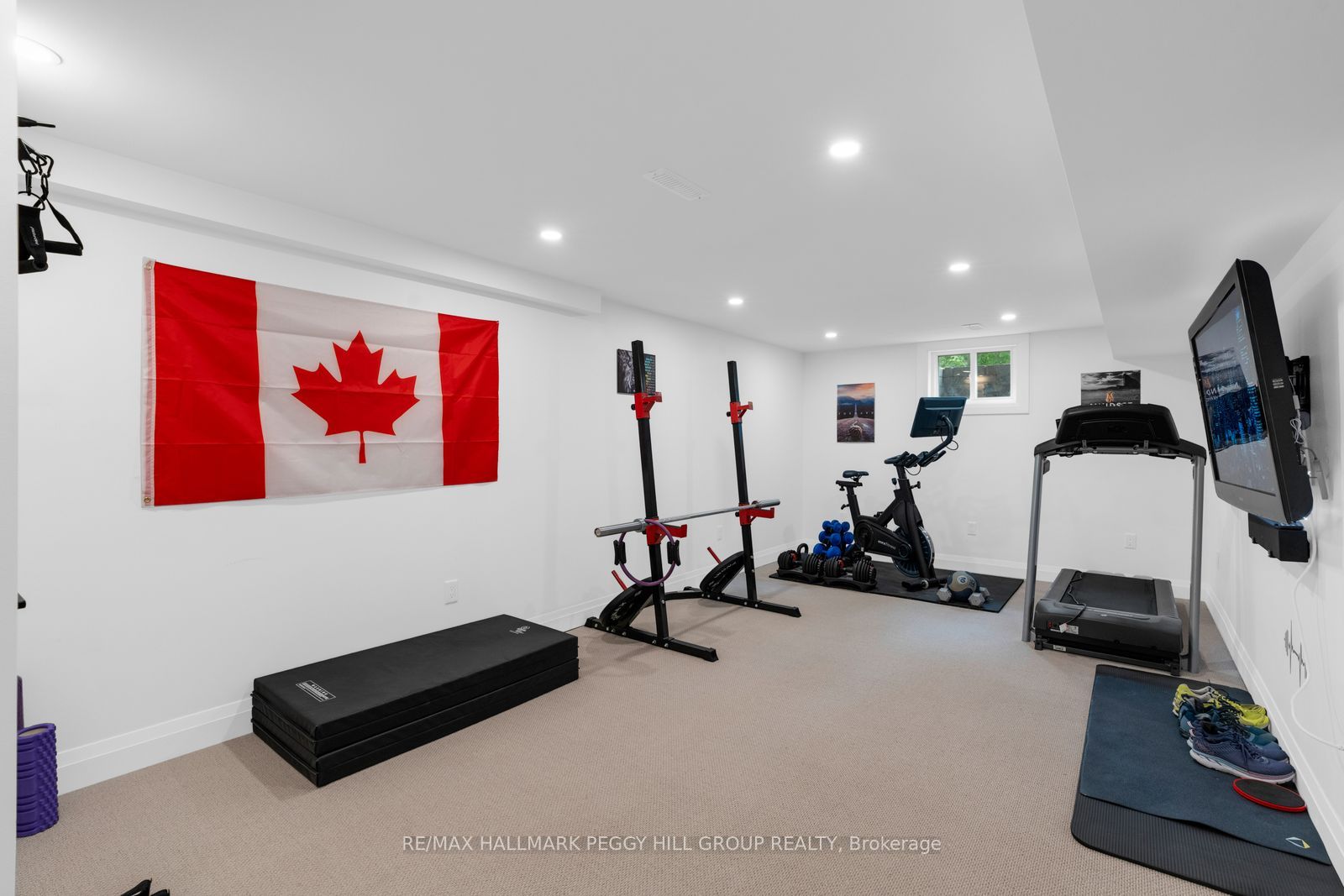 1053 Gill Road Property Photo 14