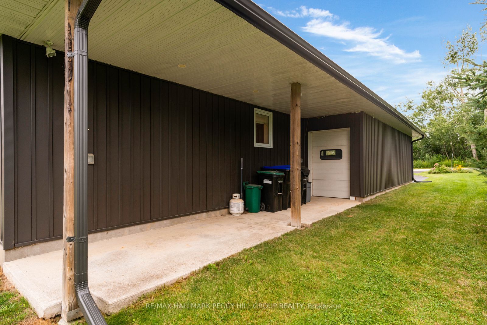 1053 Gill Road Property Photo 22
