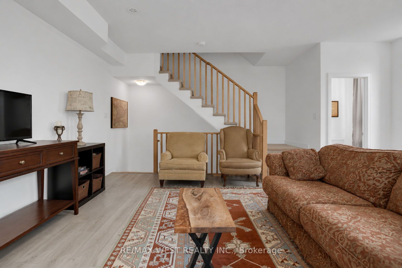 34 Spry Lane Property Photo 2