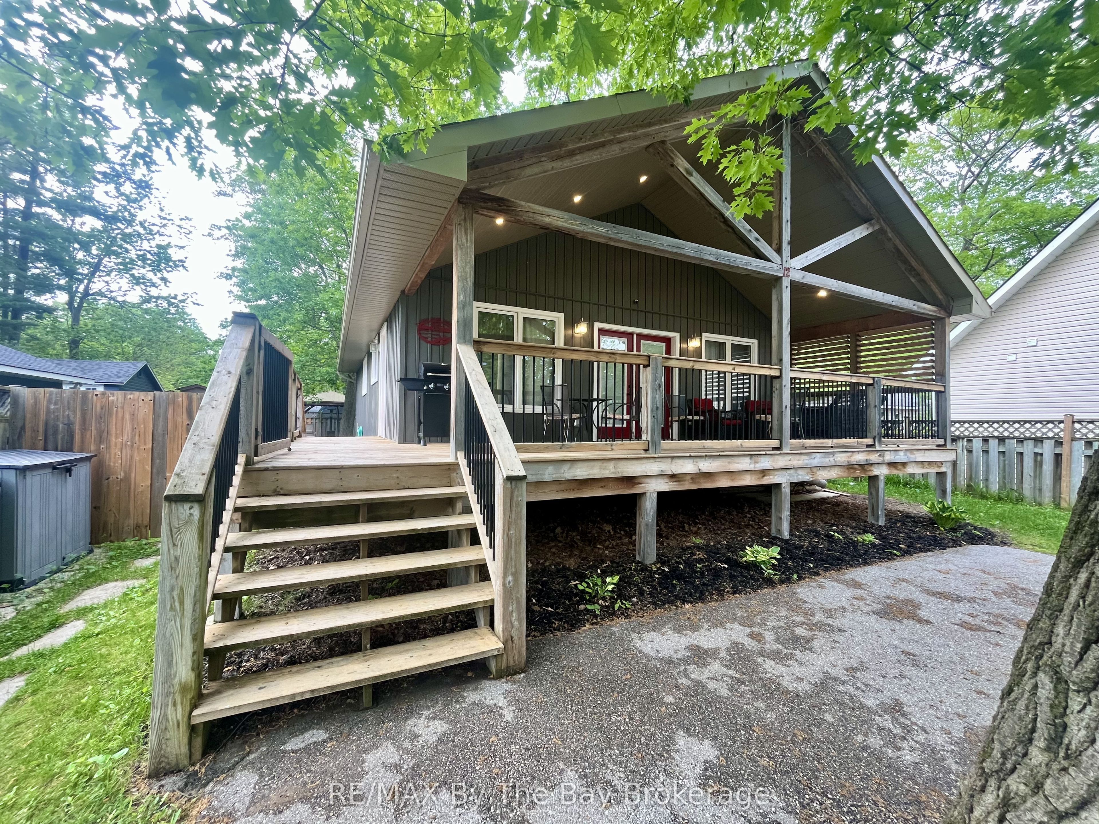 12 5th Lane Property Photo 4