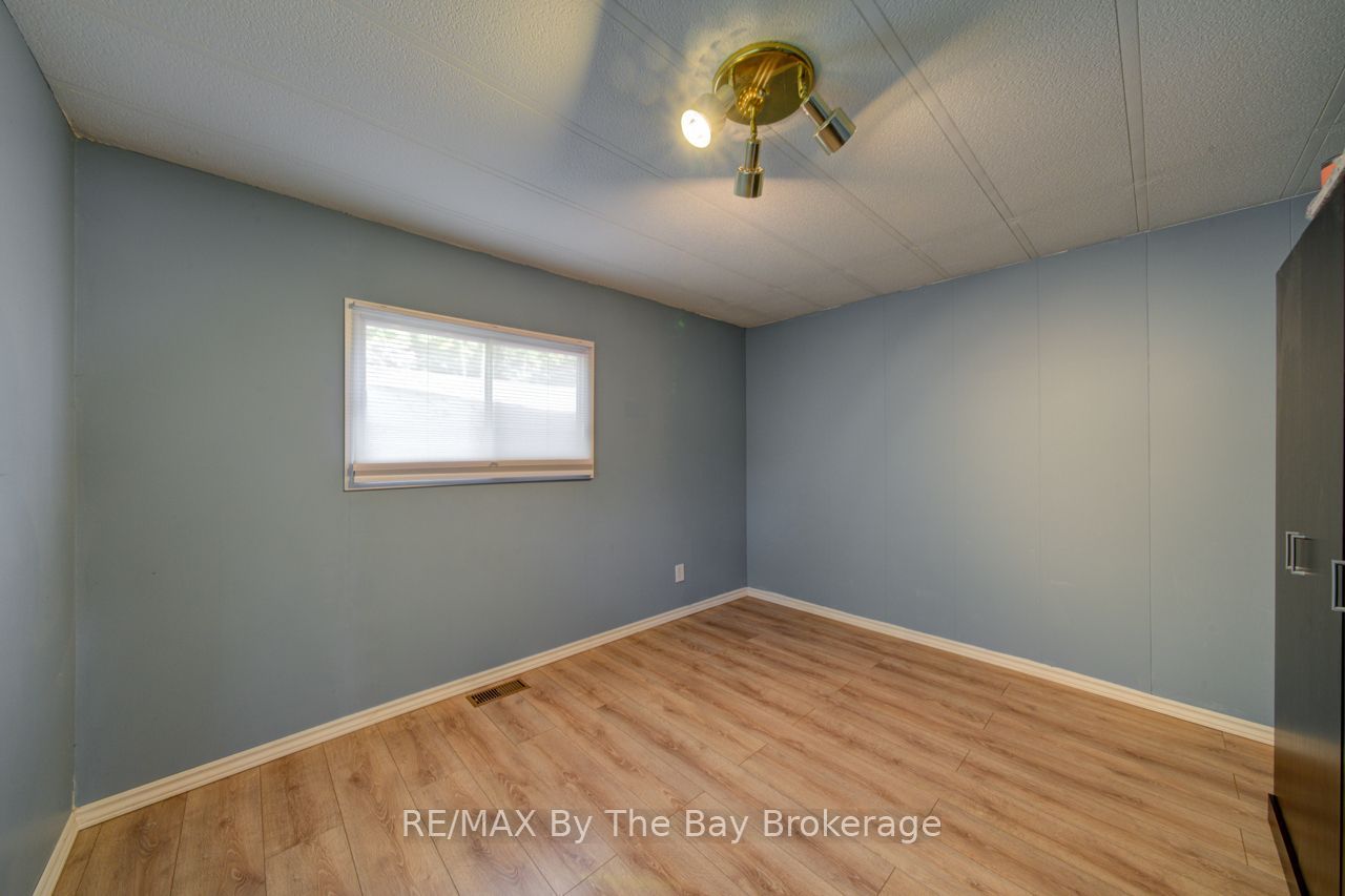 55 Georgian Glen Drive Property Photo 15