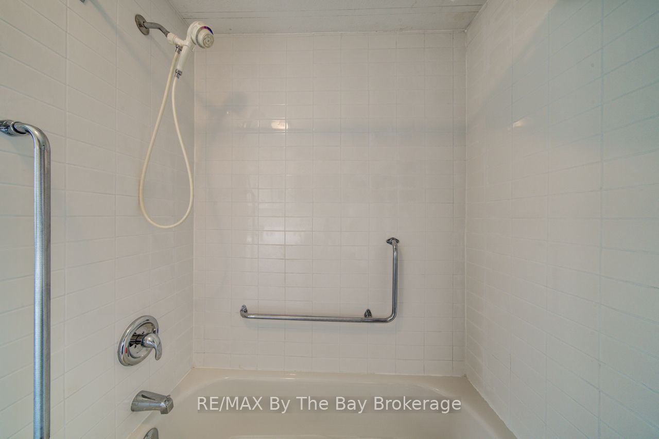 55 Georgian Glen Drive Property Photo 19