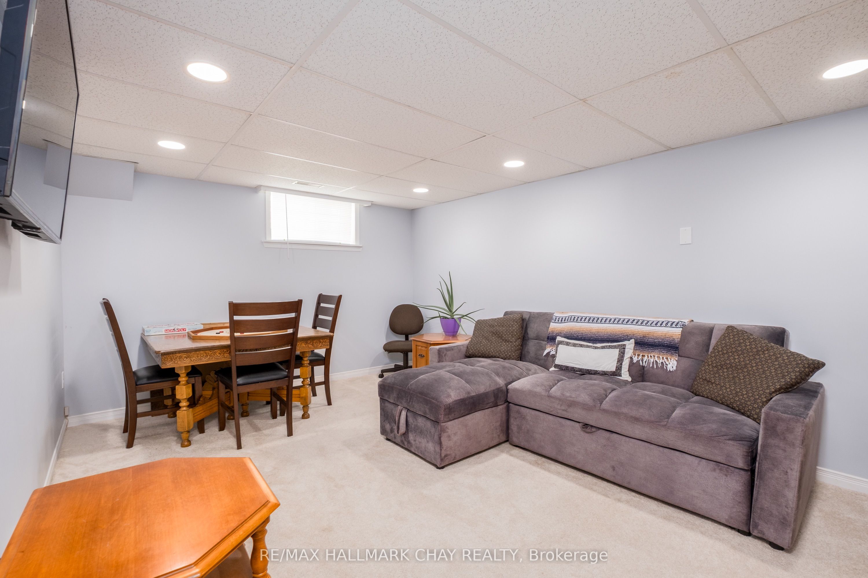 323 Sunnidale Road Property Photo 34