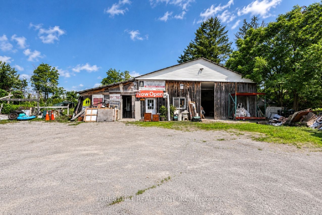 2449 Highway 11 N Property Photo 5