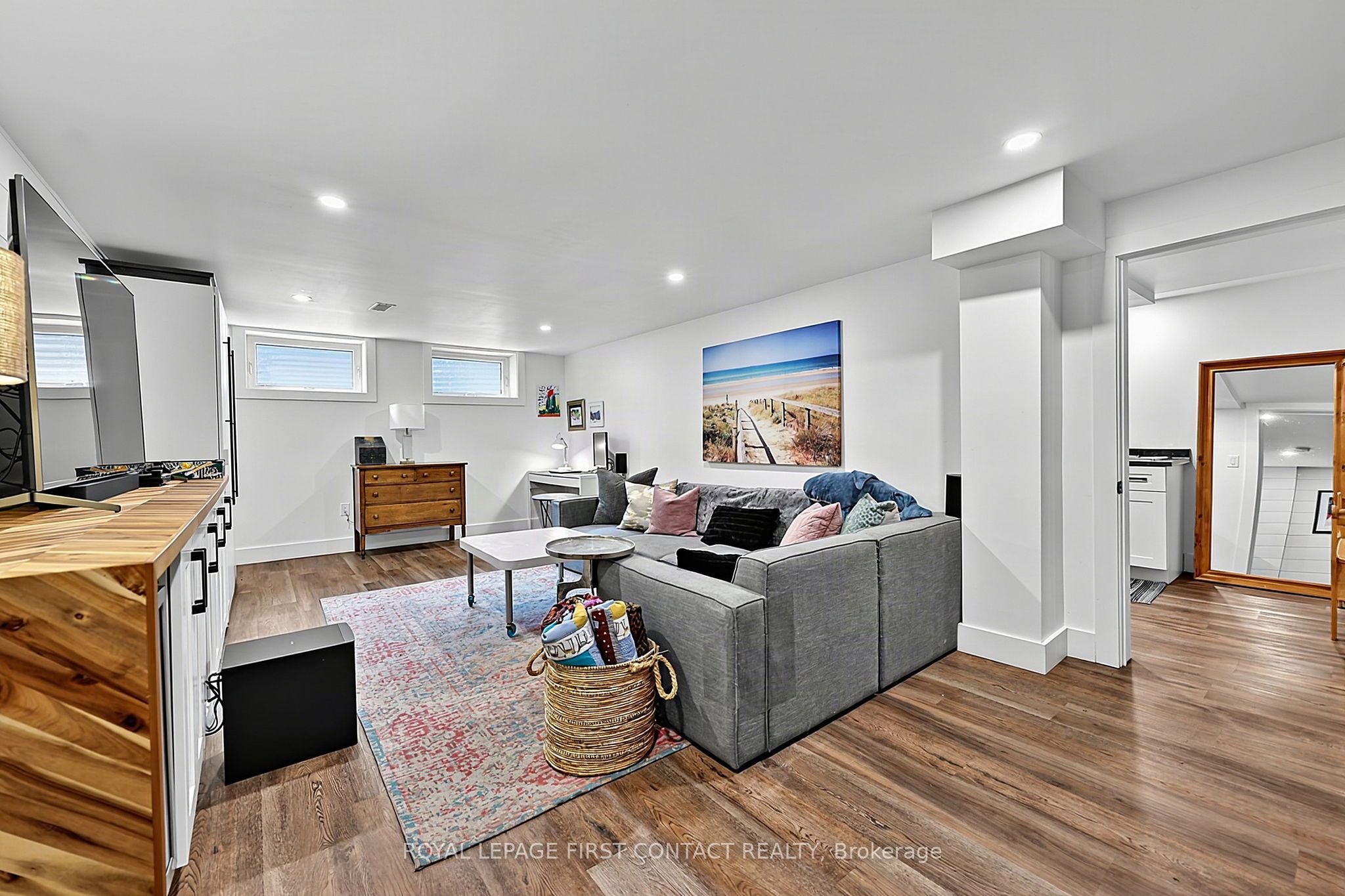 12 Davies Crescent Property Photo 28