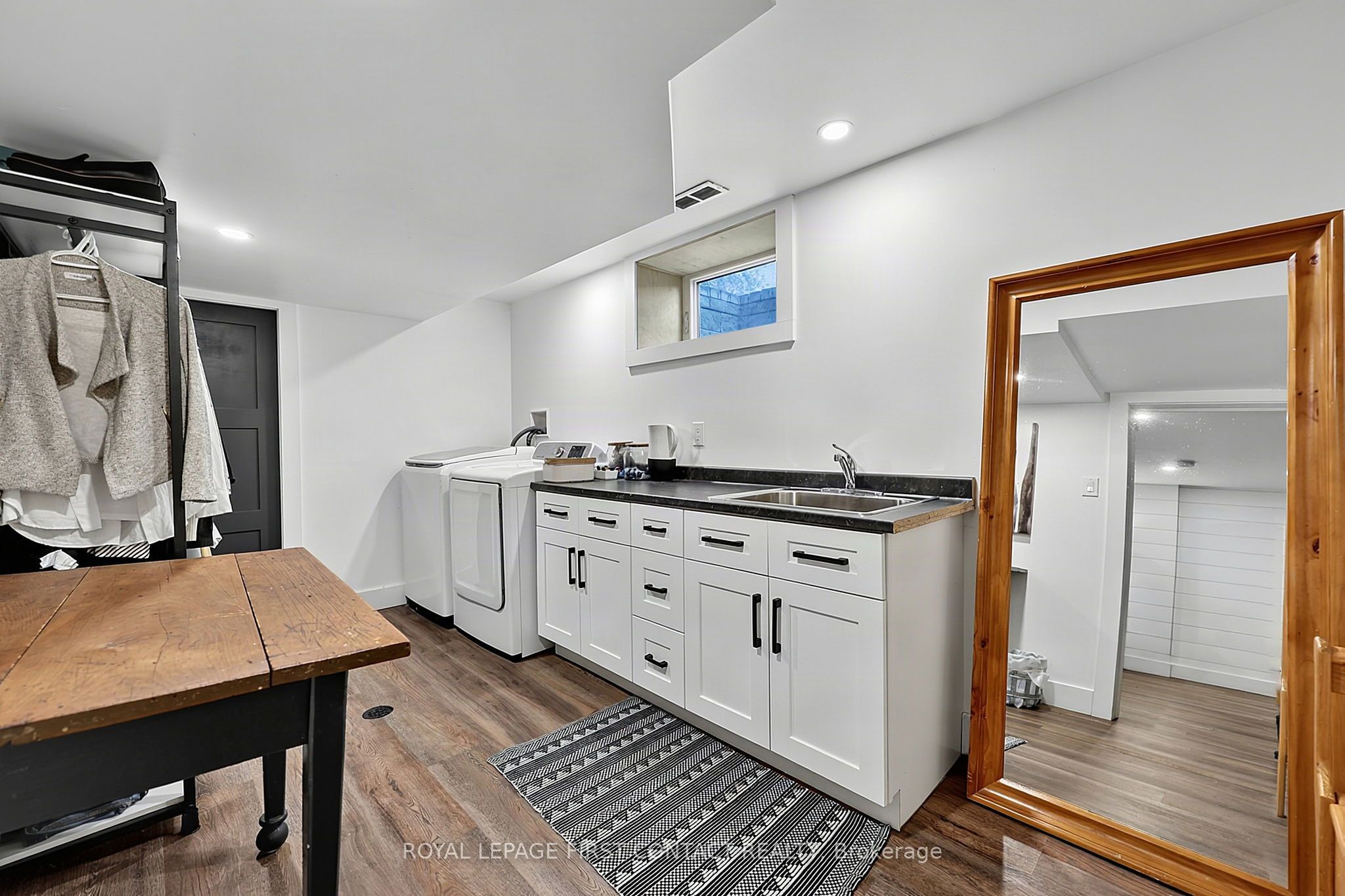 12 Davies Crescent Property Photo 31