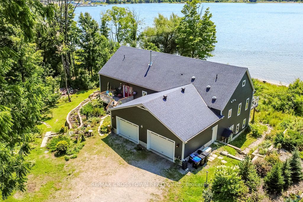 243 Champlain Road Property Photo 2