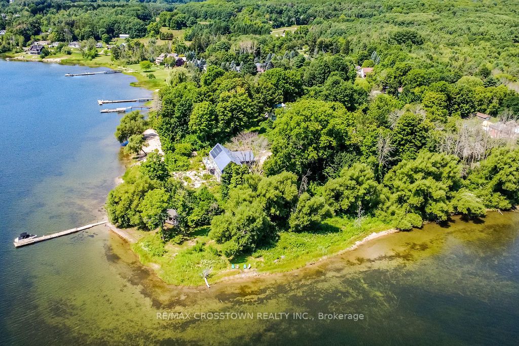 243 Champlain Road Property Photo 8