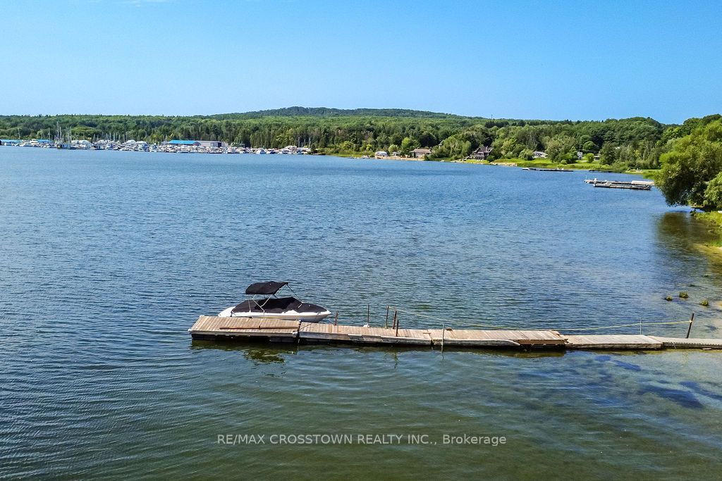243 Champlain Road Property Photo 12