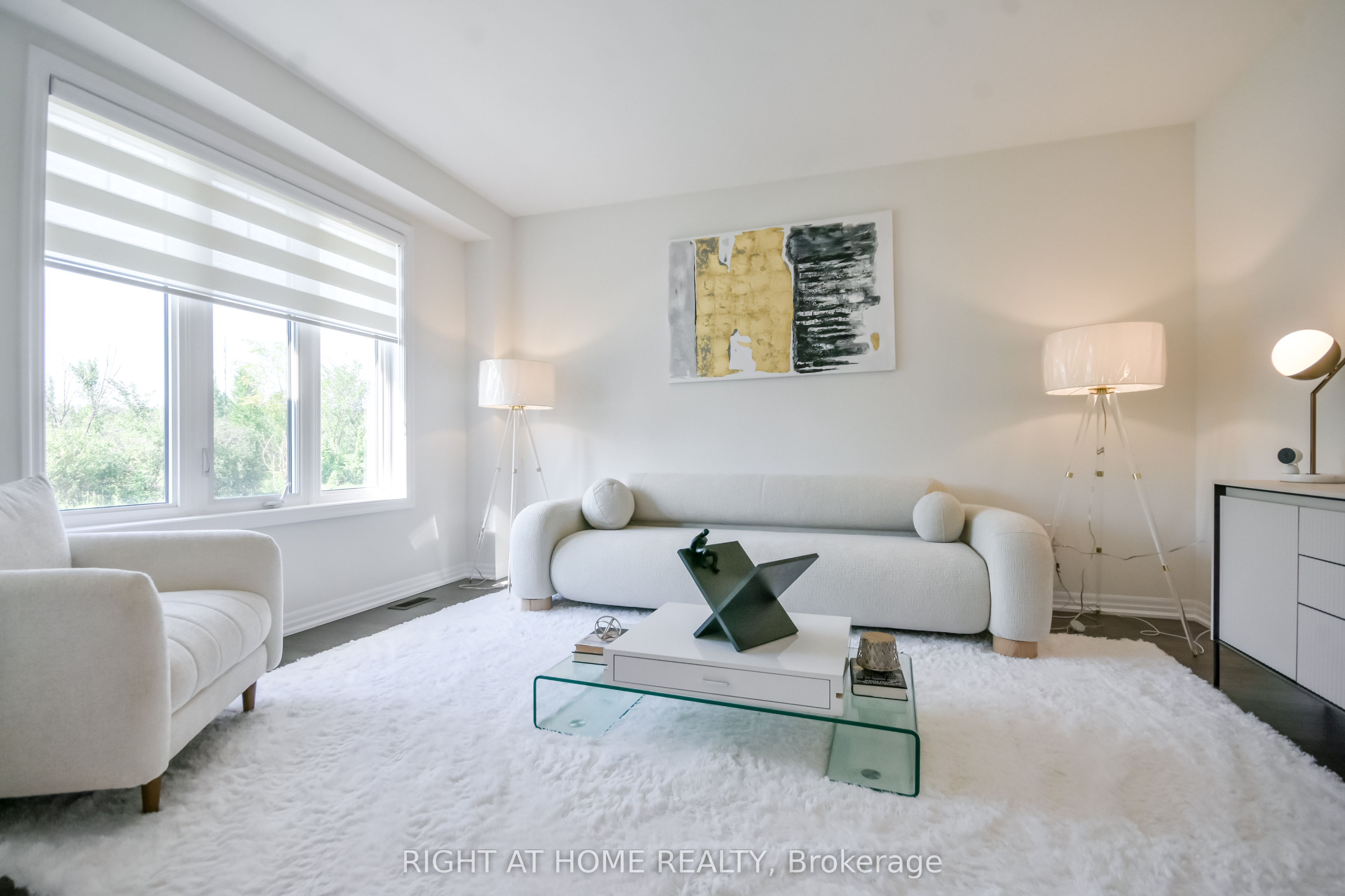 243 Centre Street Property Photo 7