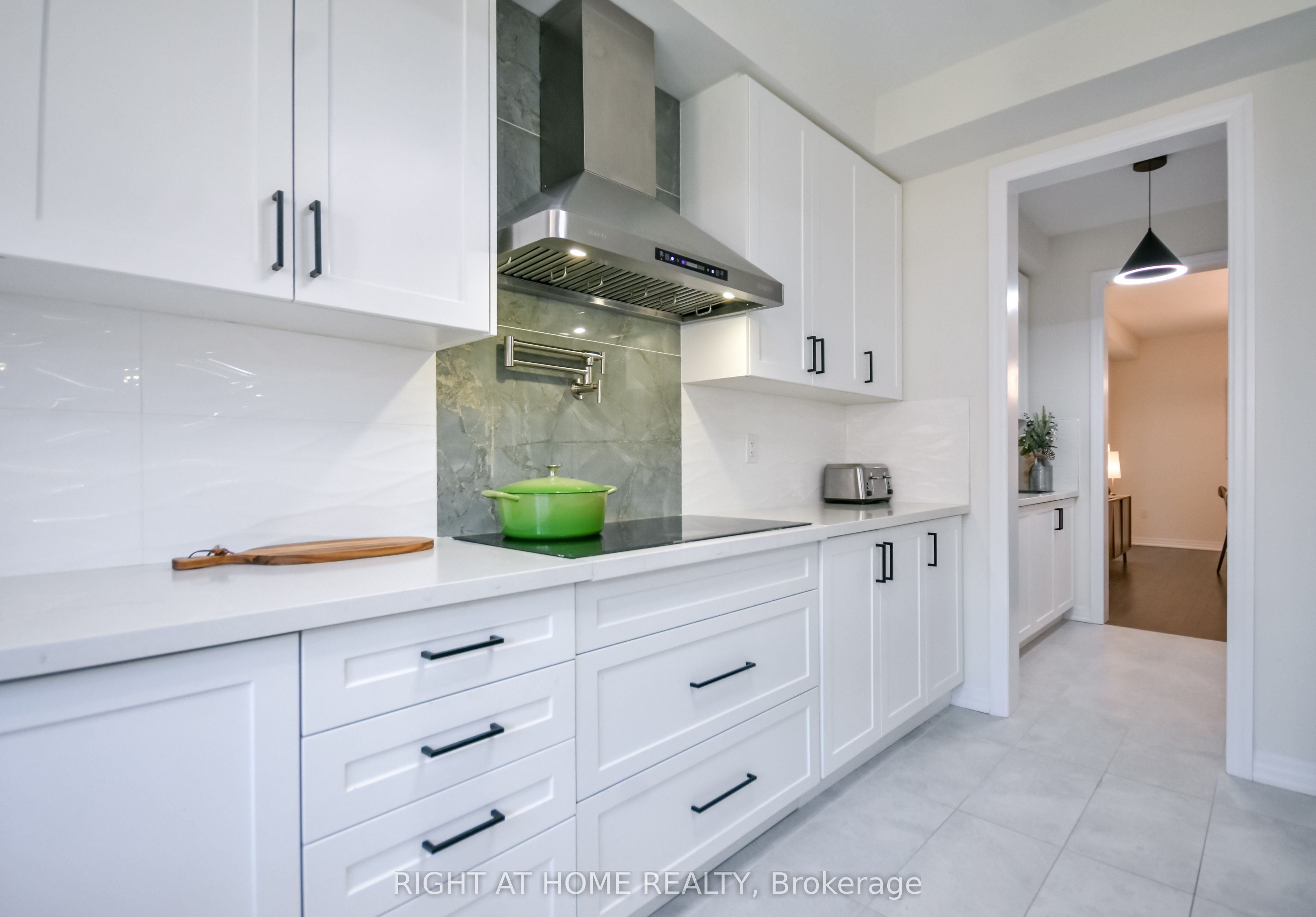 243 Centre Street Property Photo 11