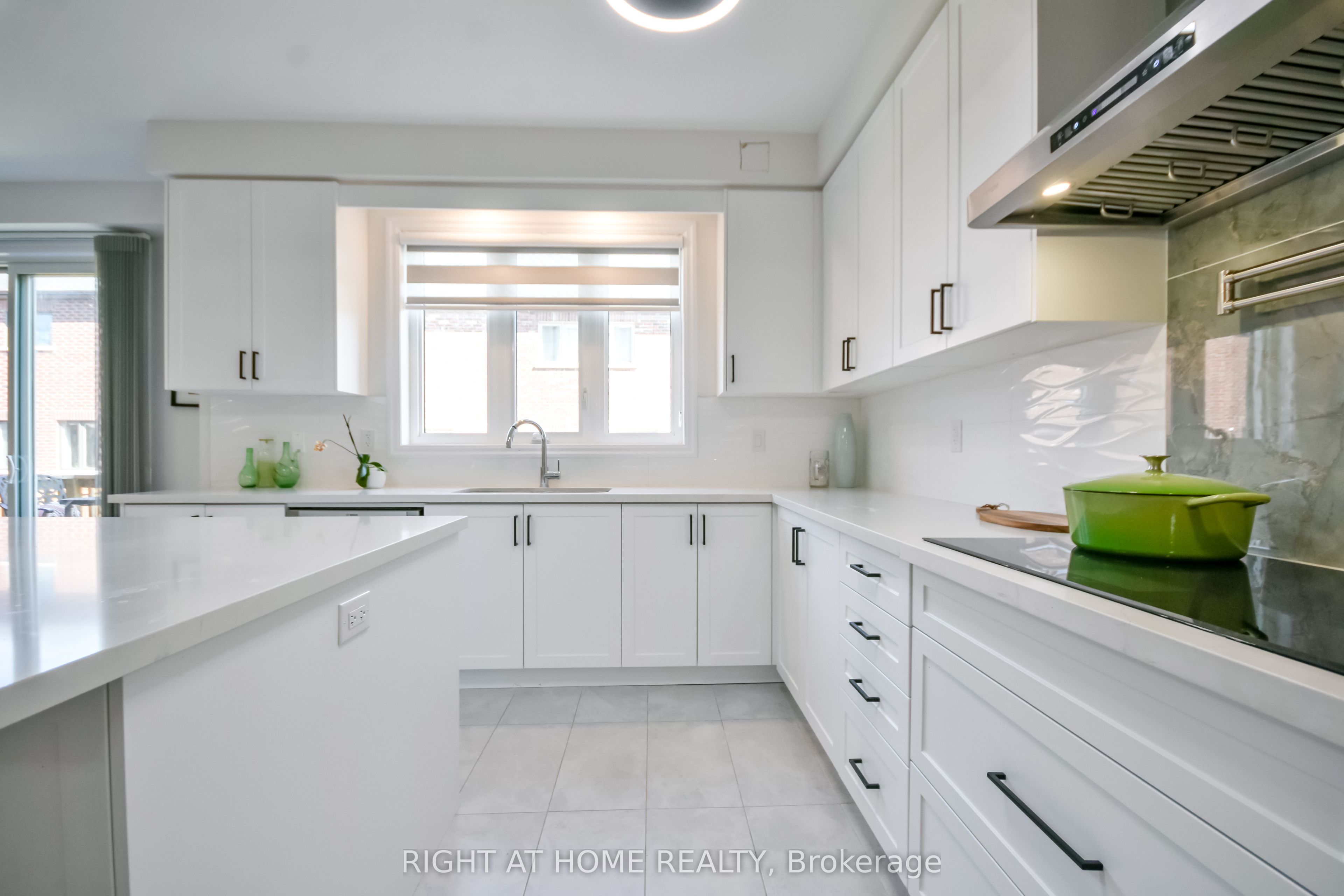 243 Centre Street Property Photo 14