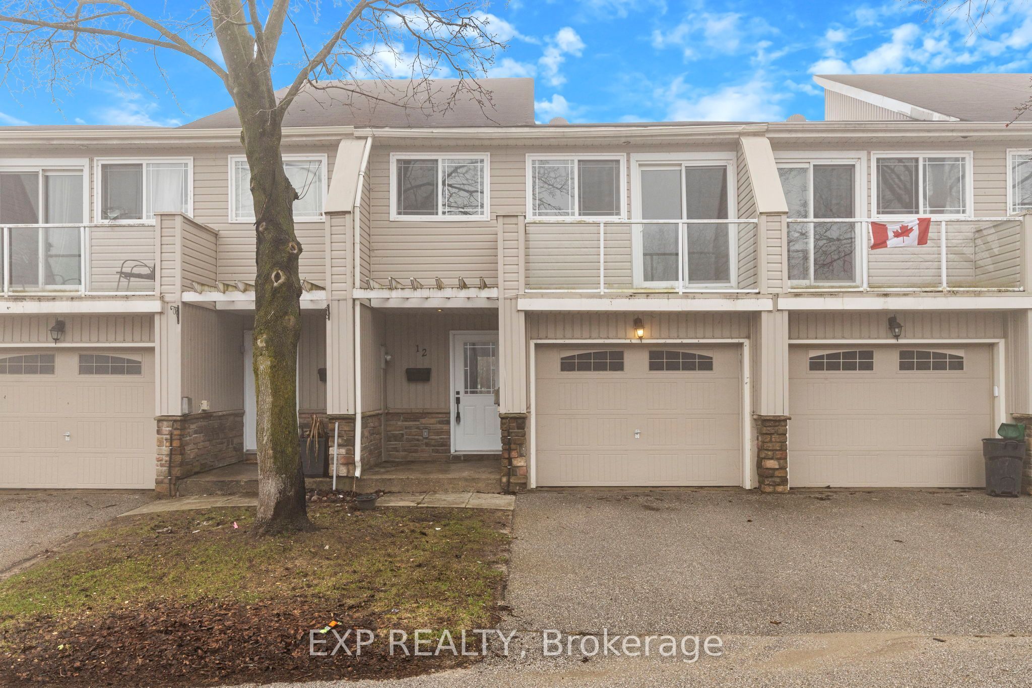 12 Lankin Boulevard 12 Property Photo 1