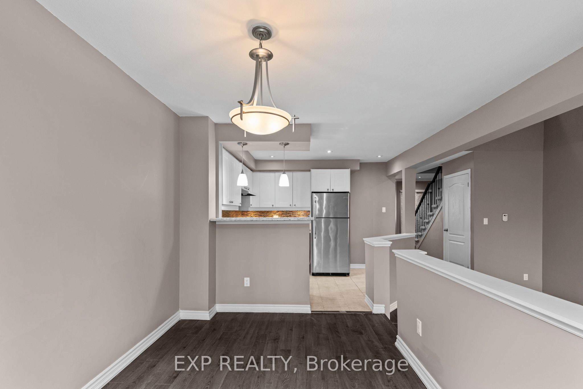 12 Lankin Boulevard 12 Property Photo 7