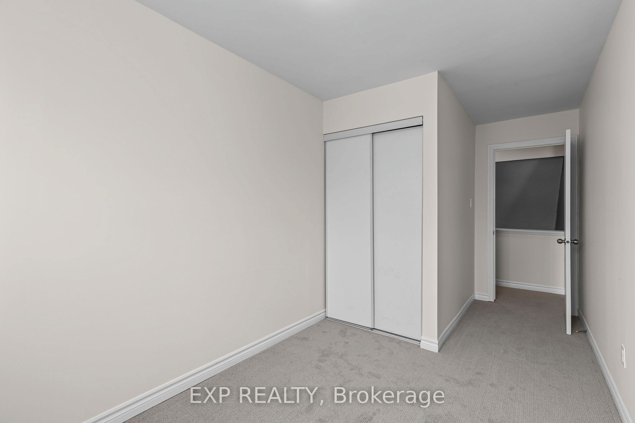 12 Lankin Boulevard 12 Property Photo 21