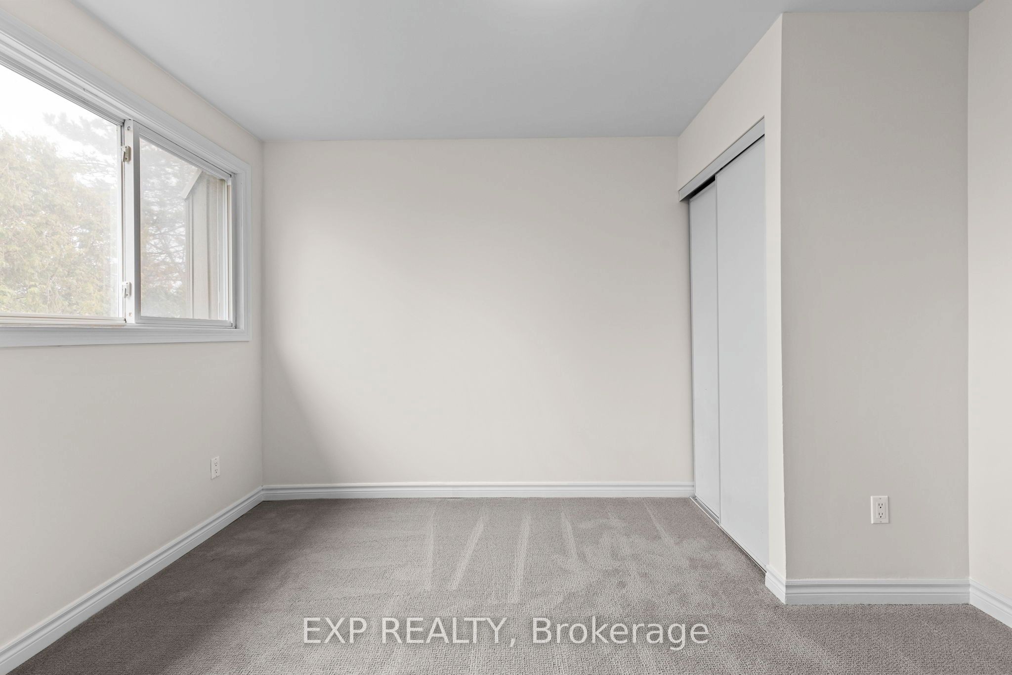 12 Lankin Boulevard 12 Property Photo 24