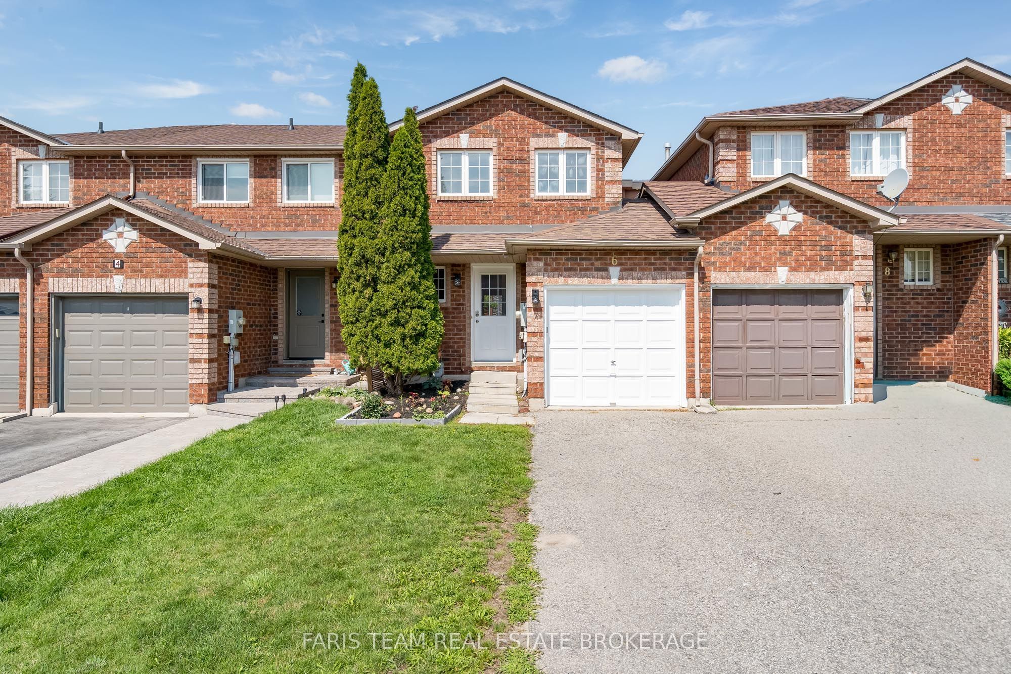 6 Raymond Crescent Property Photo 1
